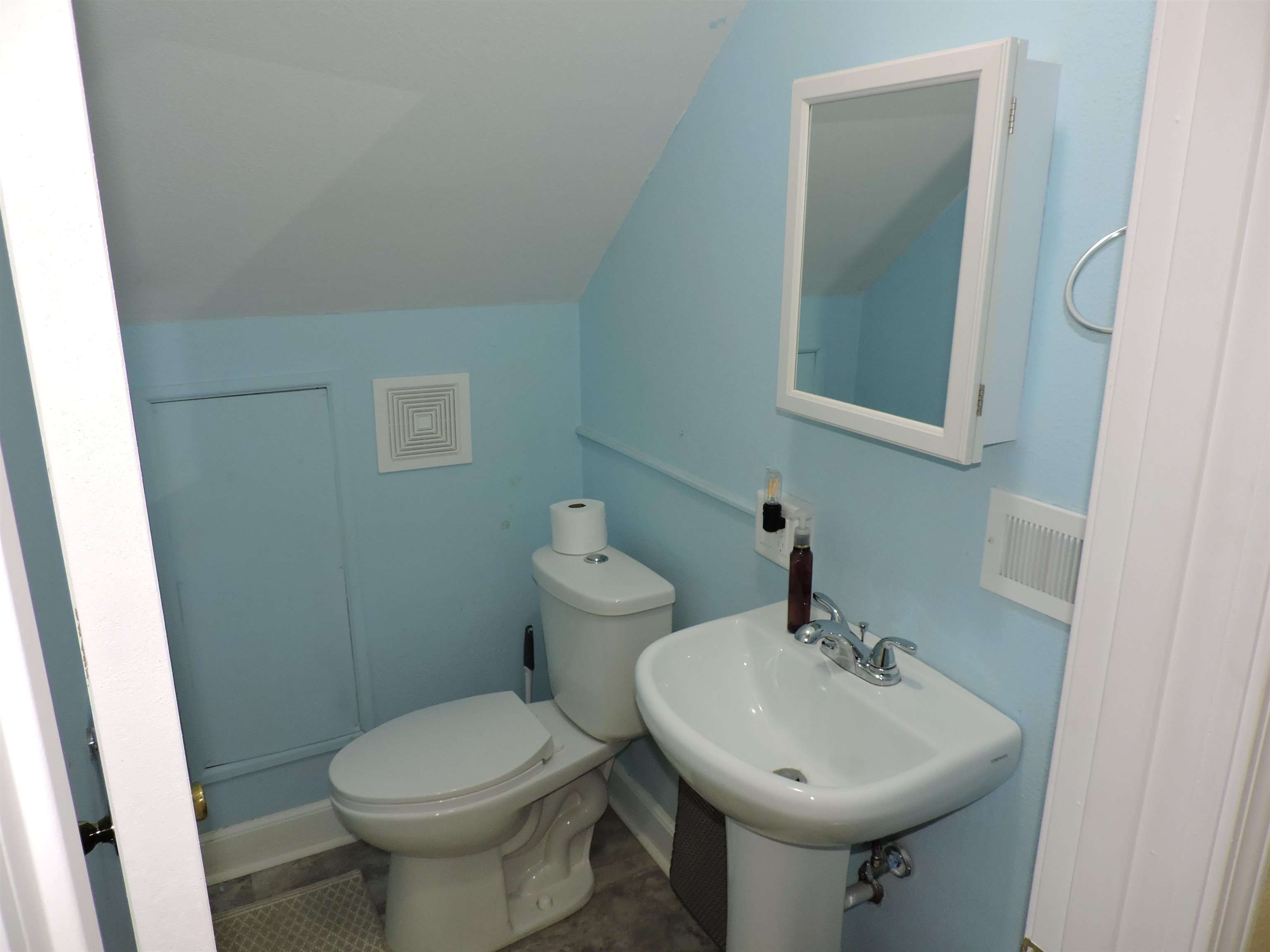 1441 WOODBINE STREET, Wisconsin Rapids, Wisconsin 54495, 4 Bedrooms Bedrooms, ,1 BathroomBathrooms,Residential,For Sale,1441 WOODBINE STREET,22603440