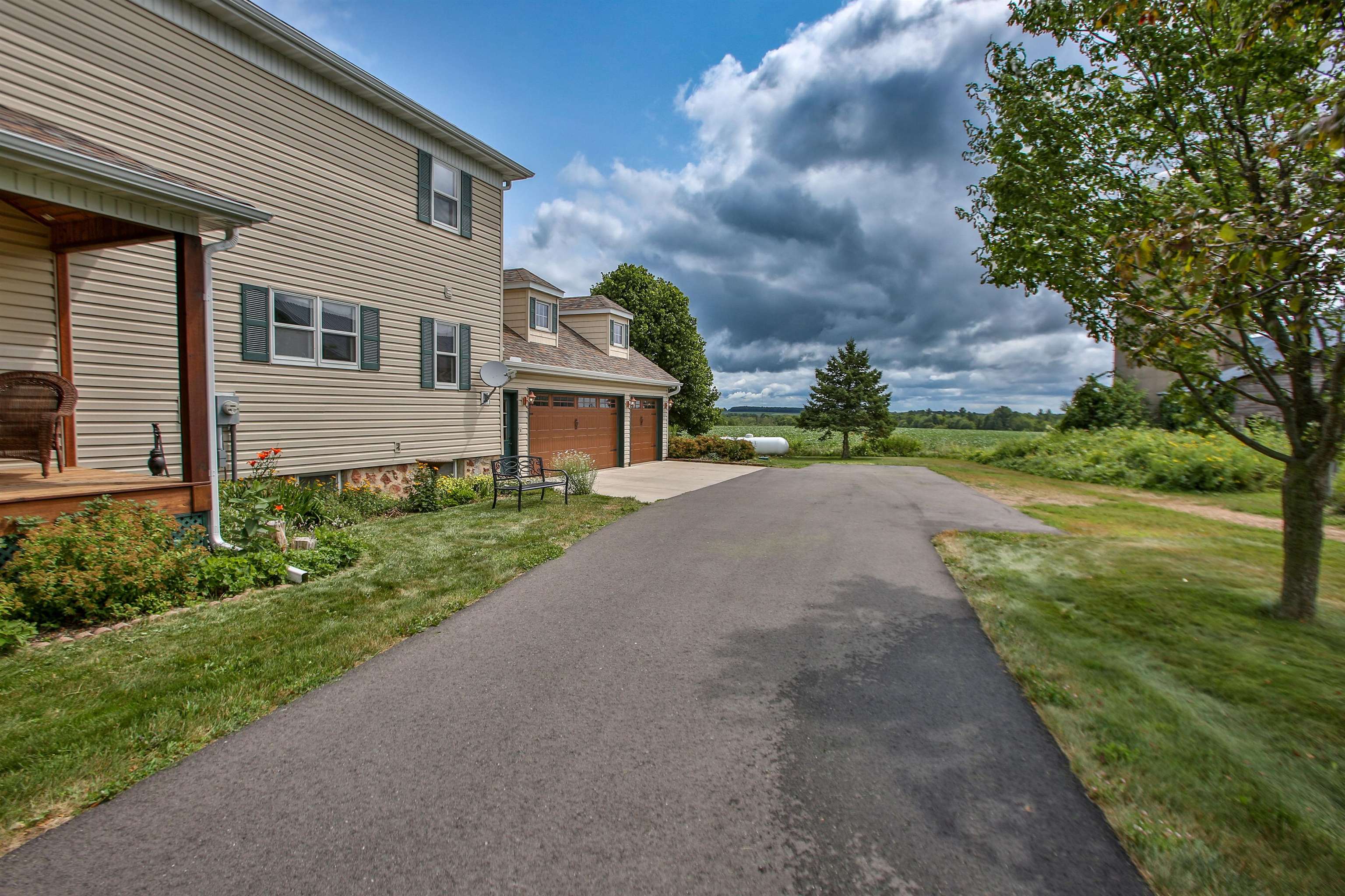 233765 FIRE STATION ROAD, Wausau, Wisconsin 54403, 4 Bedrooms Bedrooms, ,2 BathroomsBathrooms,Residential,For Sale,233765 FIRE STATION ROAD,22603443