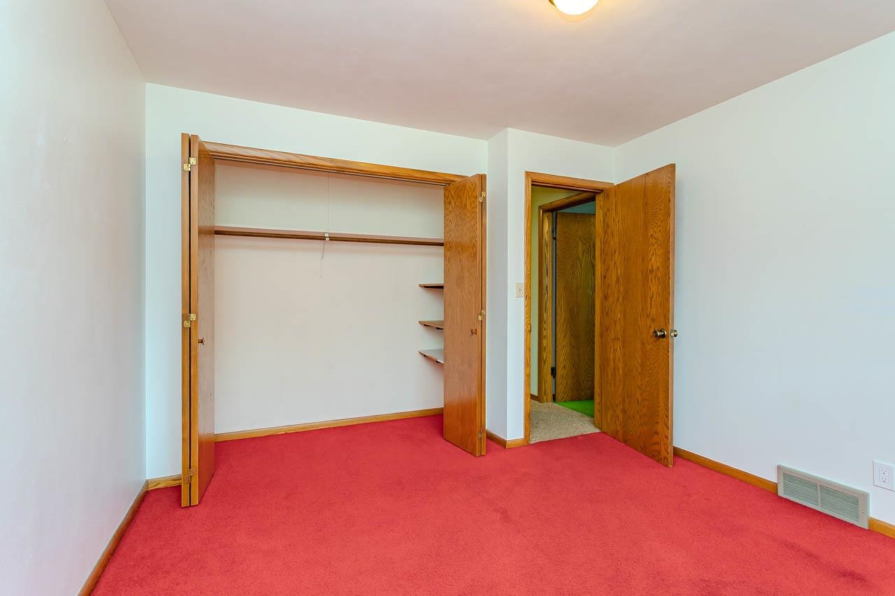 819 BROADWAY AVENUE, Wausau, Wisconsin 54403, 3 Bedrooms Bedrooms, ,2 BathroomsBathrooms,Residential,For Sale,819 BROADWAY AVENUE,22603444