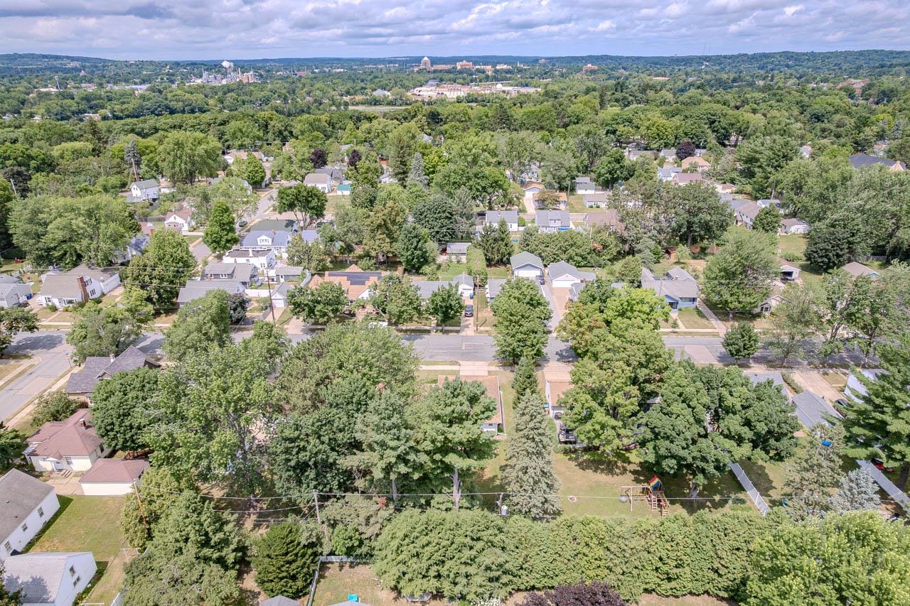 819 BROADWAY AVENUE, Wausau, Wisconsin 54403, 3 Bedrooms Bedrooms, ,2 BathroomsBathrooms,Residential,For Sale,819 BROADWAY AVENUE,22603444