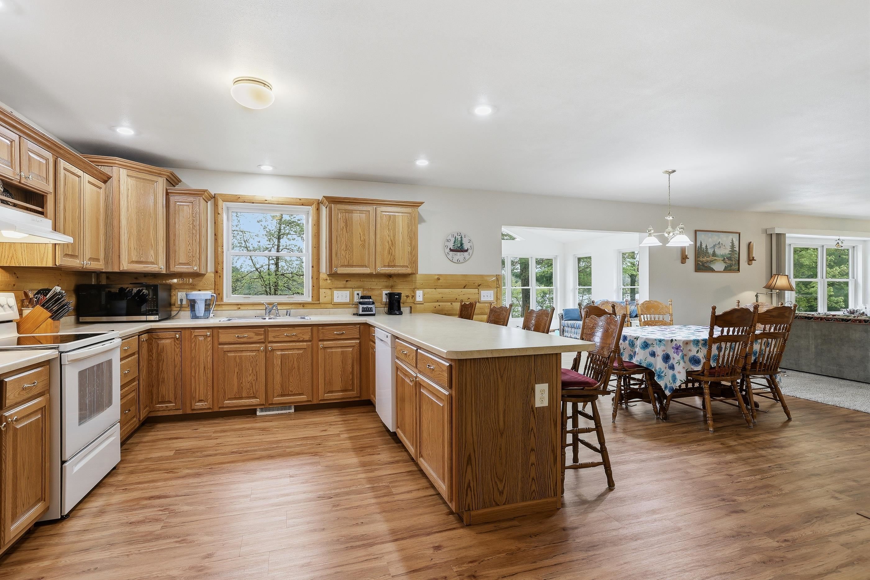 3317 DELLA STREET, Stevens Point, Wisconsin 54481, 3 Bedrooms Bedrooms, ,2 BathroomsBathrooms,Residential,For Sale,3317 DELLA STREET,22603450