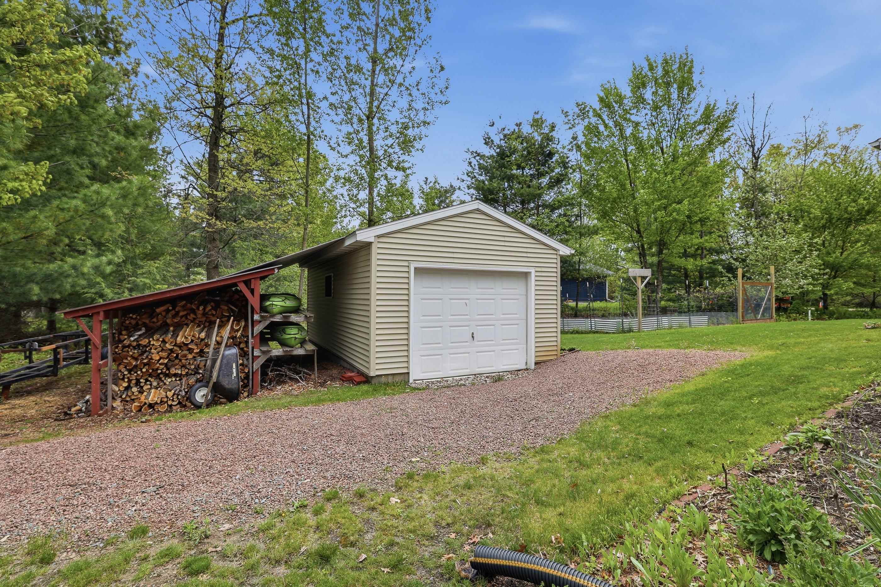 3317 DELLA STREET, Stevens Point, Wisconsin 54481, 3 Bedrooms Bedrooms, ,2 BathroomsBathrooms,Residential,For Sale,3317 DELLA STREET,22603450