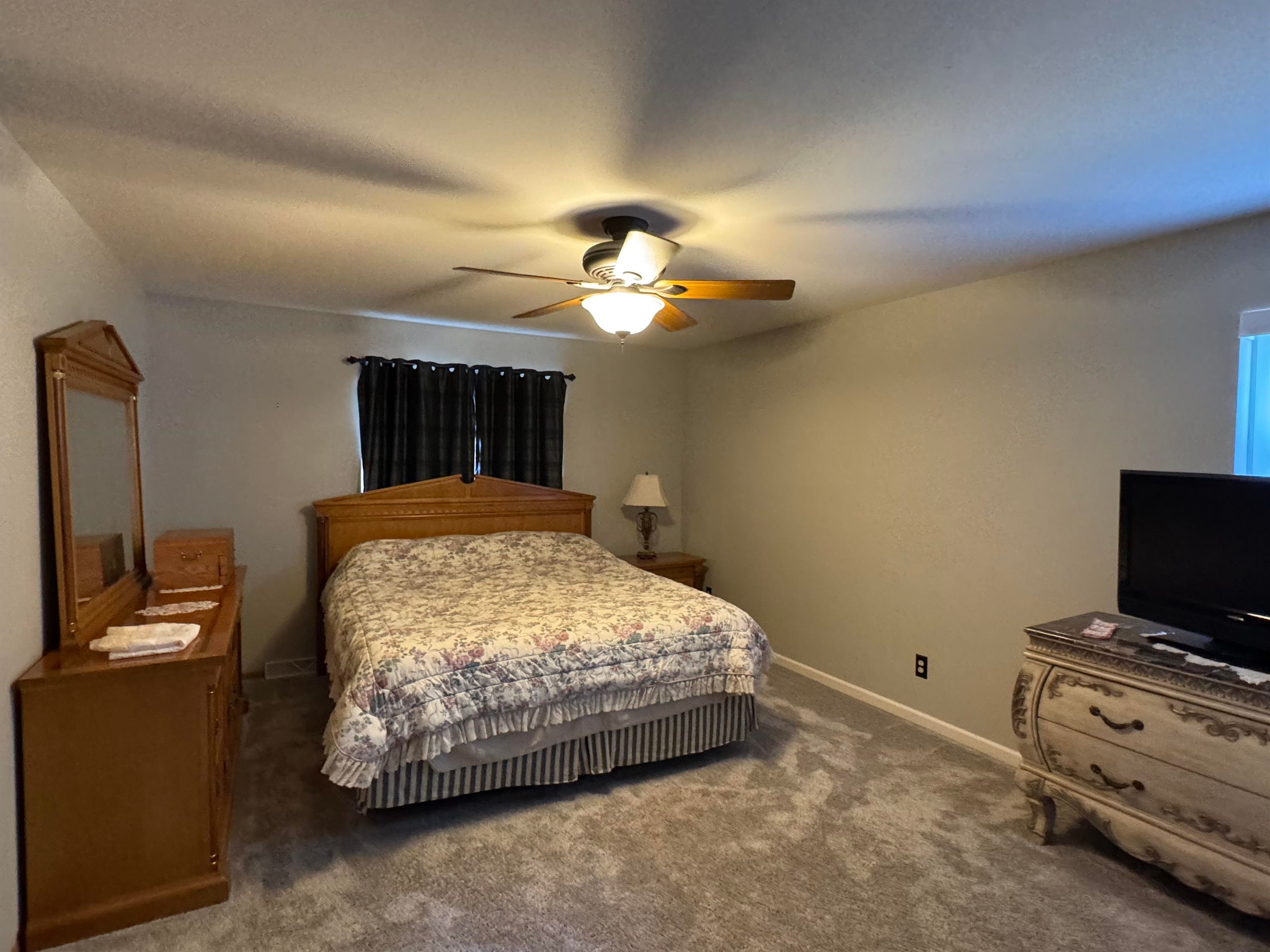 1862 MIKE LANE, Kronenwetter, Wisconsin 54455, 5 Bedrooms Bedrooms, ,3 BathroomsBathrooms,Residential,For Sale,1862 MIKE LANE,22603452