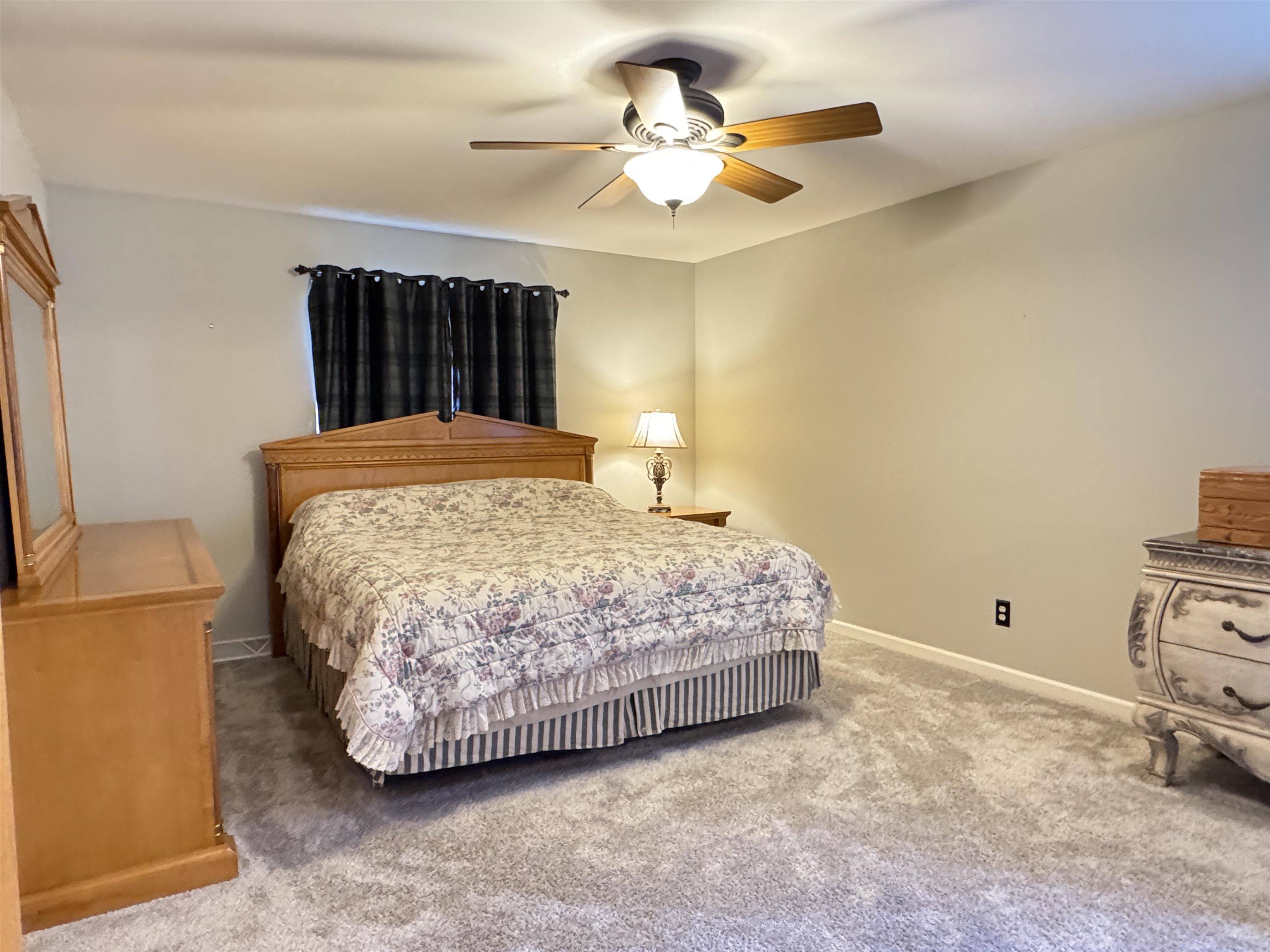 1862 MIKE LANE, Kronenwetter, Wisconsin 54455, 5 Bedrooms Bedrooms, ,3 BathroomsBathrooms,Residential,For Sale,1862 MIKE LANE,22603452