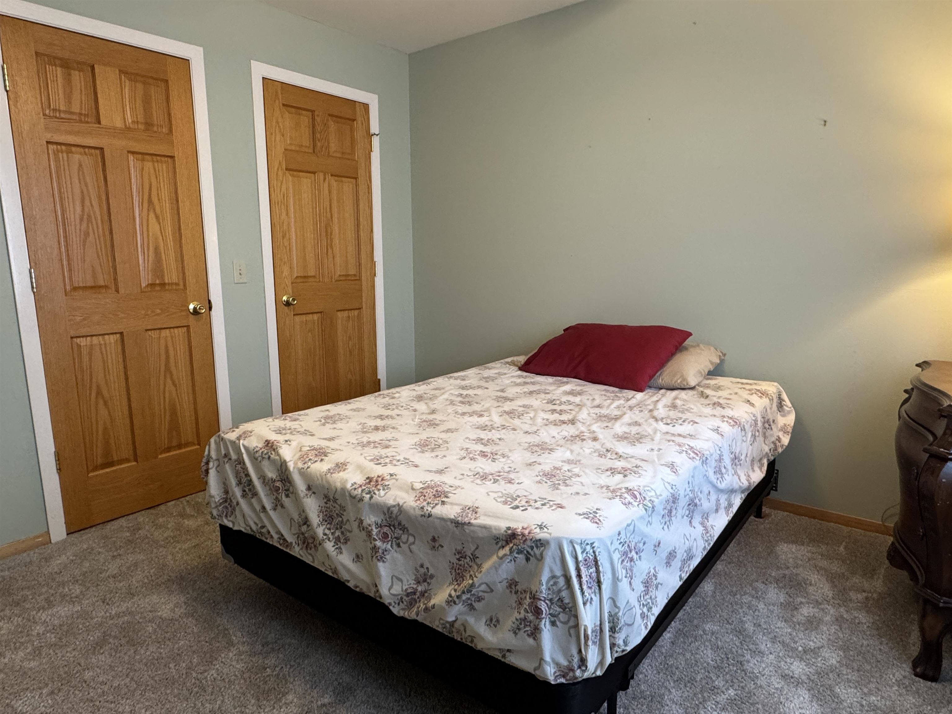 1862 MIKE LANE, Kronenwetter, Wisconsin 54455, 5 Bedrooms Bedrooms, ,3 BathroomsBathrooms,Residential,For Sale,1862 MIKE LANE,22603452