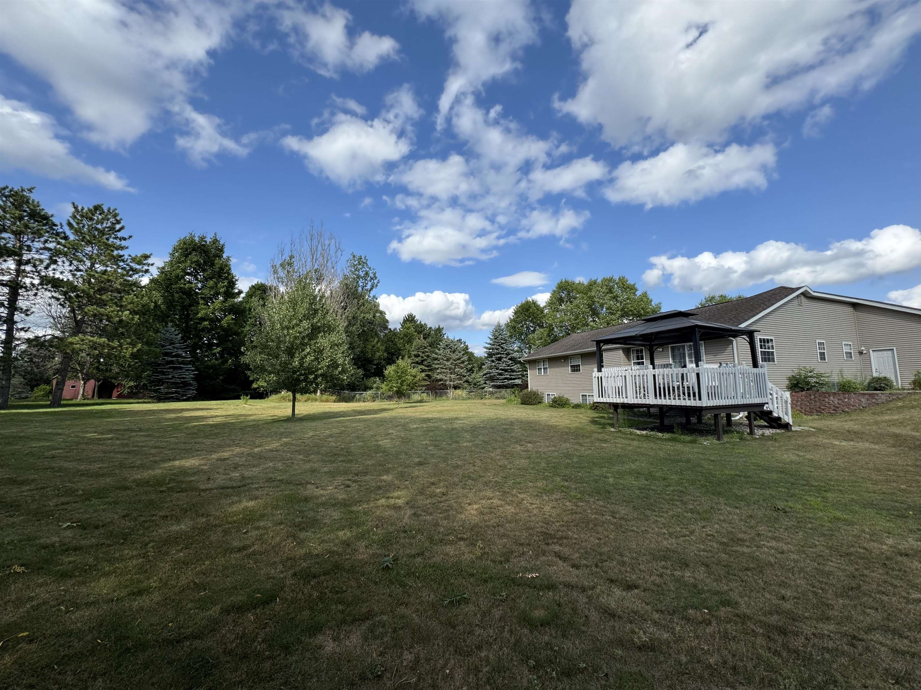 1862 MIKE LANE, Kronenwetter, Wisconsin 54455, 5 Bedrooms Bedrooms, ,3 BathroomsBathrooms,Residential,For Sale,1862 MIKE LANE,22603452