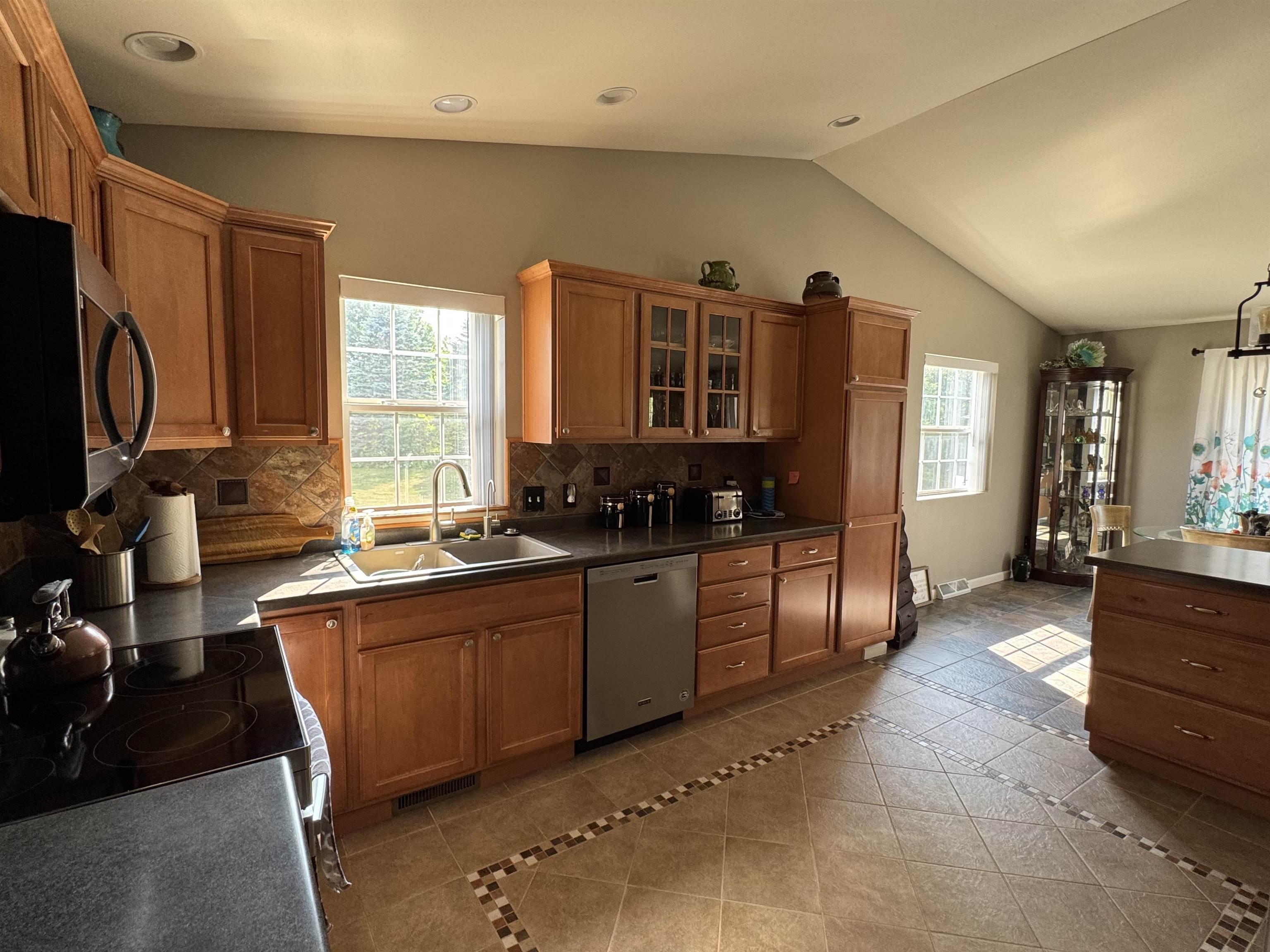 1862 MIKE LANE, Kronenwetter, Wisconsin 54455, 5 Bedrooms Bedrooms, ,3 BathroomsBathrooms,Residential,For Sale,1862 MIKE LANE,22603452