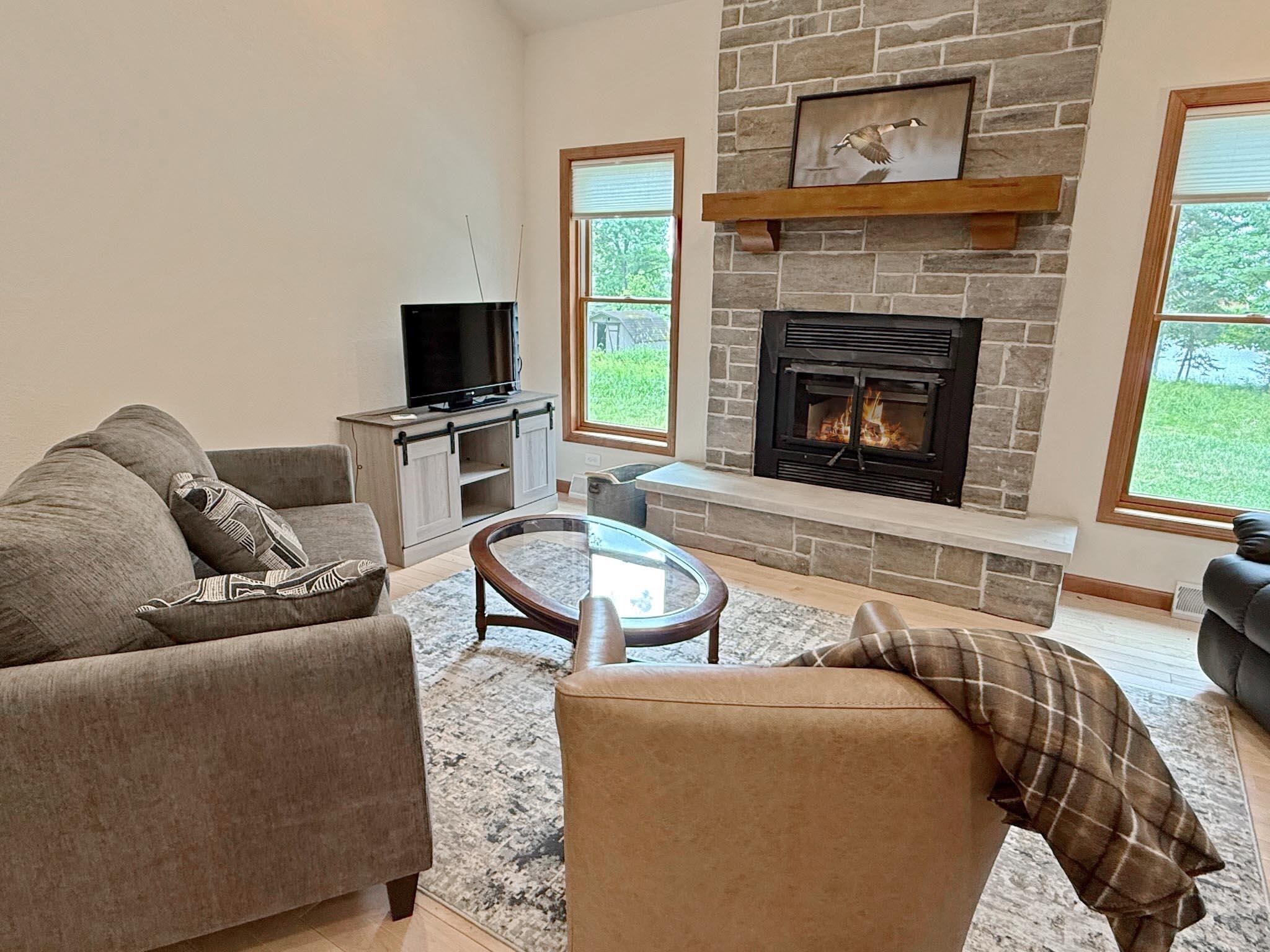406 W SHERBURN STREET, Eagle River, Wisconsin 54521, 3 Bedrooms Bedrooms, ,2 BathroomsBathrooms,Residential,For Sale,406 W SHERBURN STREET,22603457