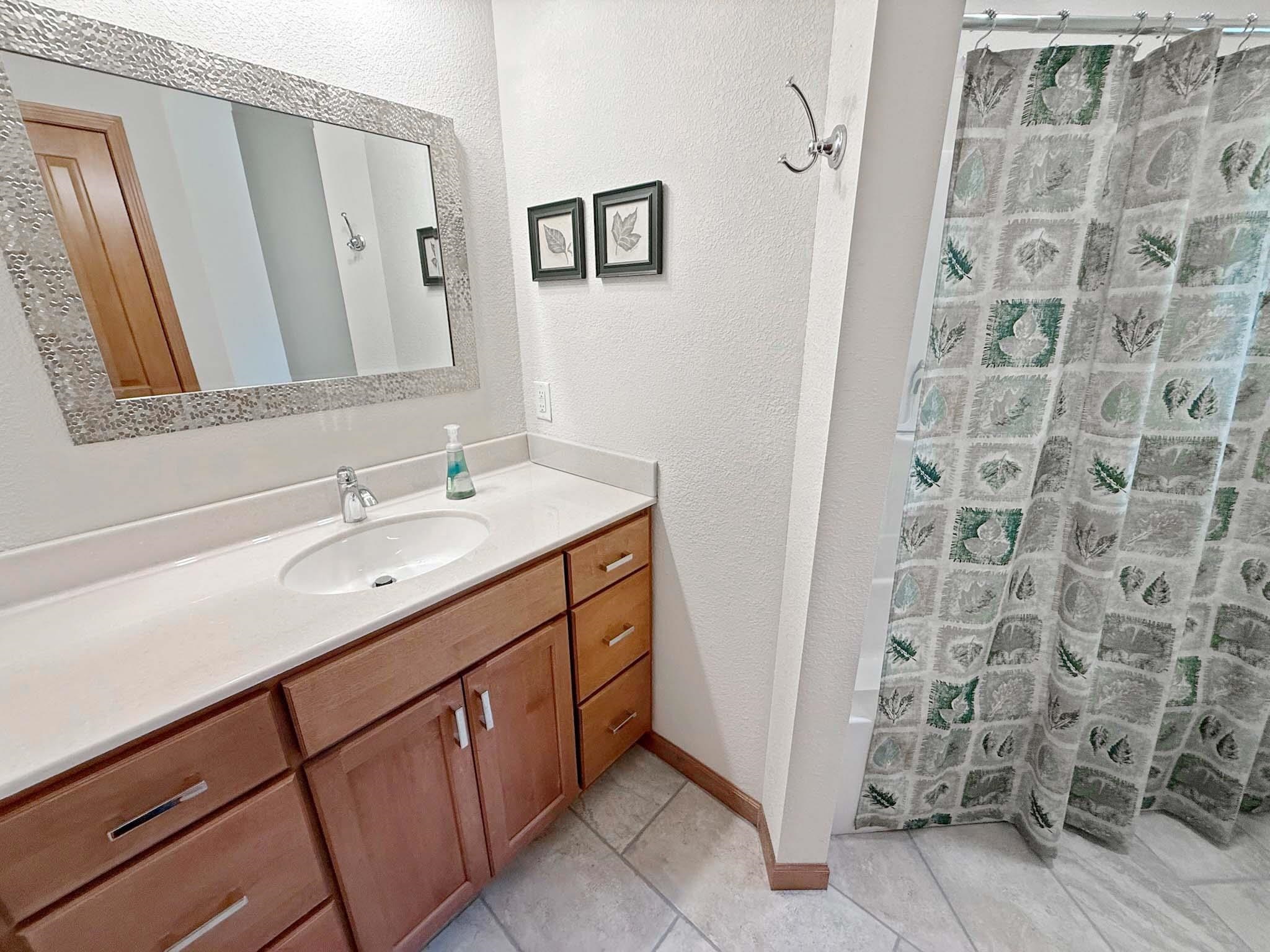 406 W SHERBURN STREET, Eagle River, Wisconsin 54521, 3 Bedrooms Bedrooms, ,2 BathroomsBathrooms,Residential,For Sale,406 W SHERBURN STREET,22603457