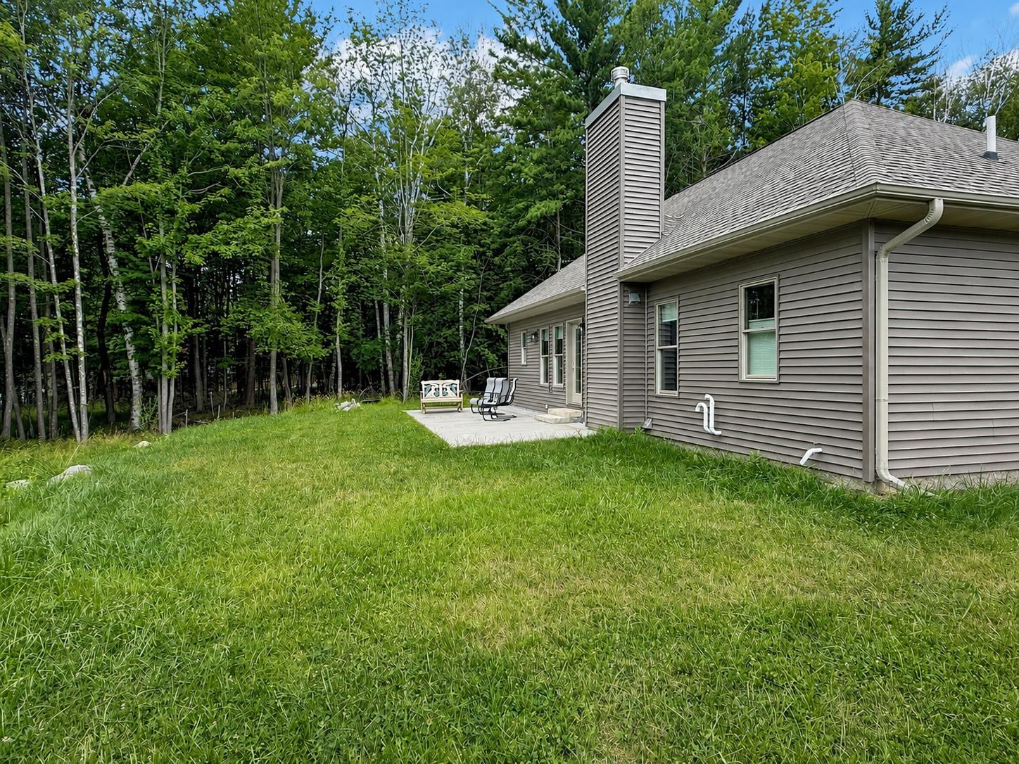 406 W SHERBURN STREET, Eagle River, Wisconsin 54521, 3 Bedrooms Bedrooms, ,2 BathroomsBathrooms,Residential,For Sale,406 W SHERBURN STREET,22603457