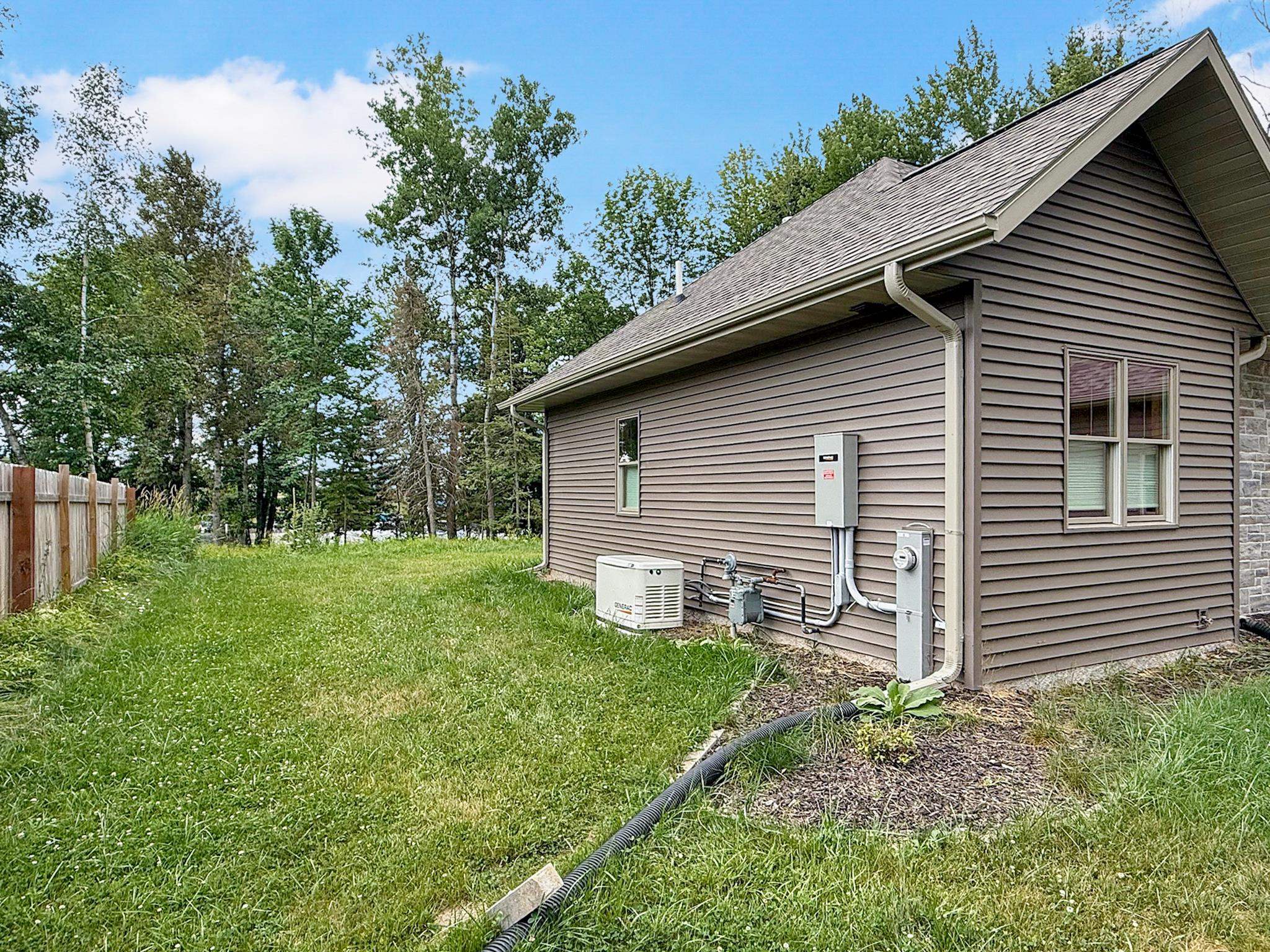 406 W SHERBURN STREET, Eagle River, Wisconsin 54521, 3 Bedrooms Bedrooms, ,2 BathroomsBathrooms,Residential,For Sale,406 W SHERBURN STREET,22603457