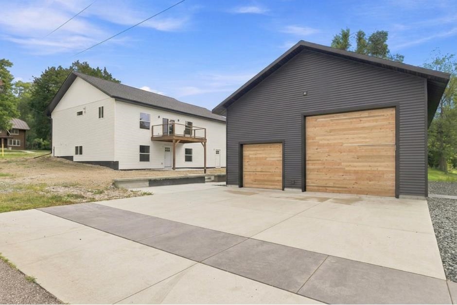 3040 OAK STREET, Nelsonville, Wisconsin 54458, 4 Bedrooms Bedrooms, ,3 BathroomsBathrooms,Residential,For Sale,3040 OAK STREET,22603473