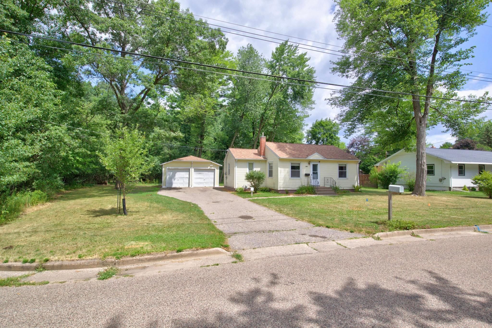1930 CAREY STREET, Wisconsin Rapids, Wisconsin 54495, 2 Bedrooms Bedrooms, ,1 BathroomBathrooms,Residential,For Sale,1930 CAREY STREET,22603474