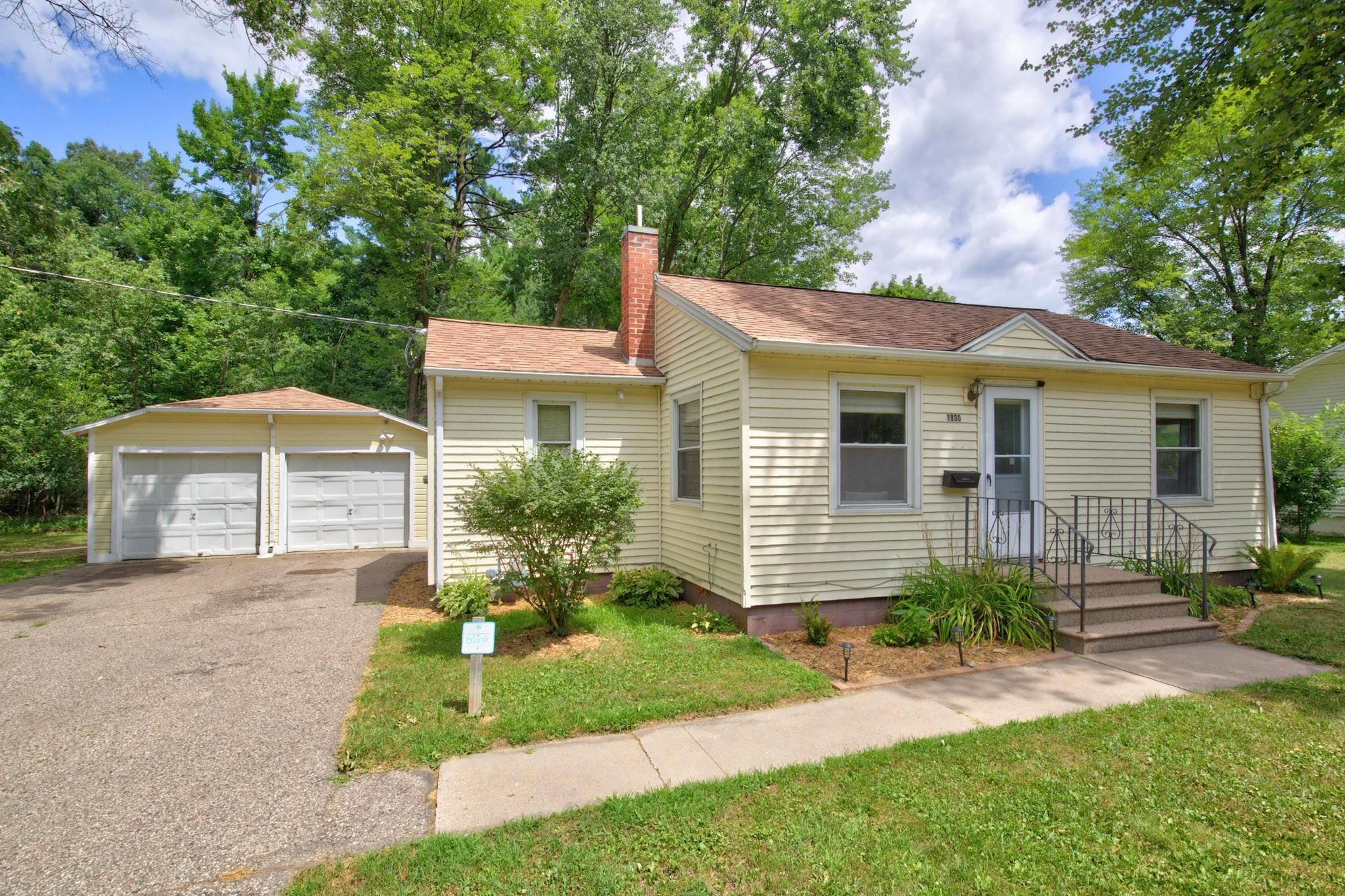 1930 CAREY STREET, Wisconsin Rapids, Wisconsin 54495, 2 Bedrooms Bedrooms, ,1 BathroomBathrooms,Residential,For Sale,1930 CAREY STREET,22603474