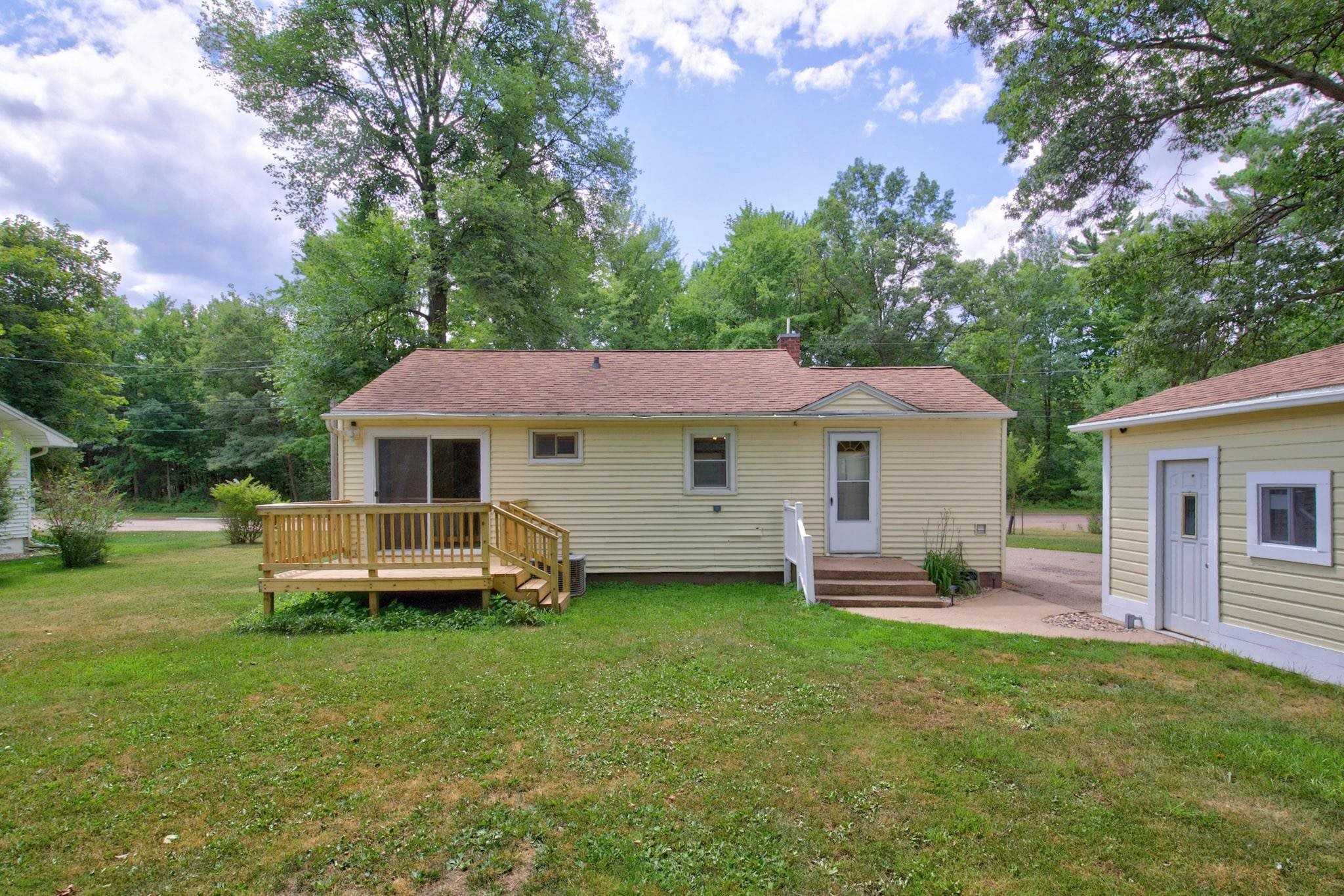 1930 CAREY STREET, Wisconsin Rapids, Wisconsin 54495, 2 Bedrooms Bedrooms, ,1 BathroomBathrooms,Residential,For Sale,1930 CAREY STREET,22603474
