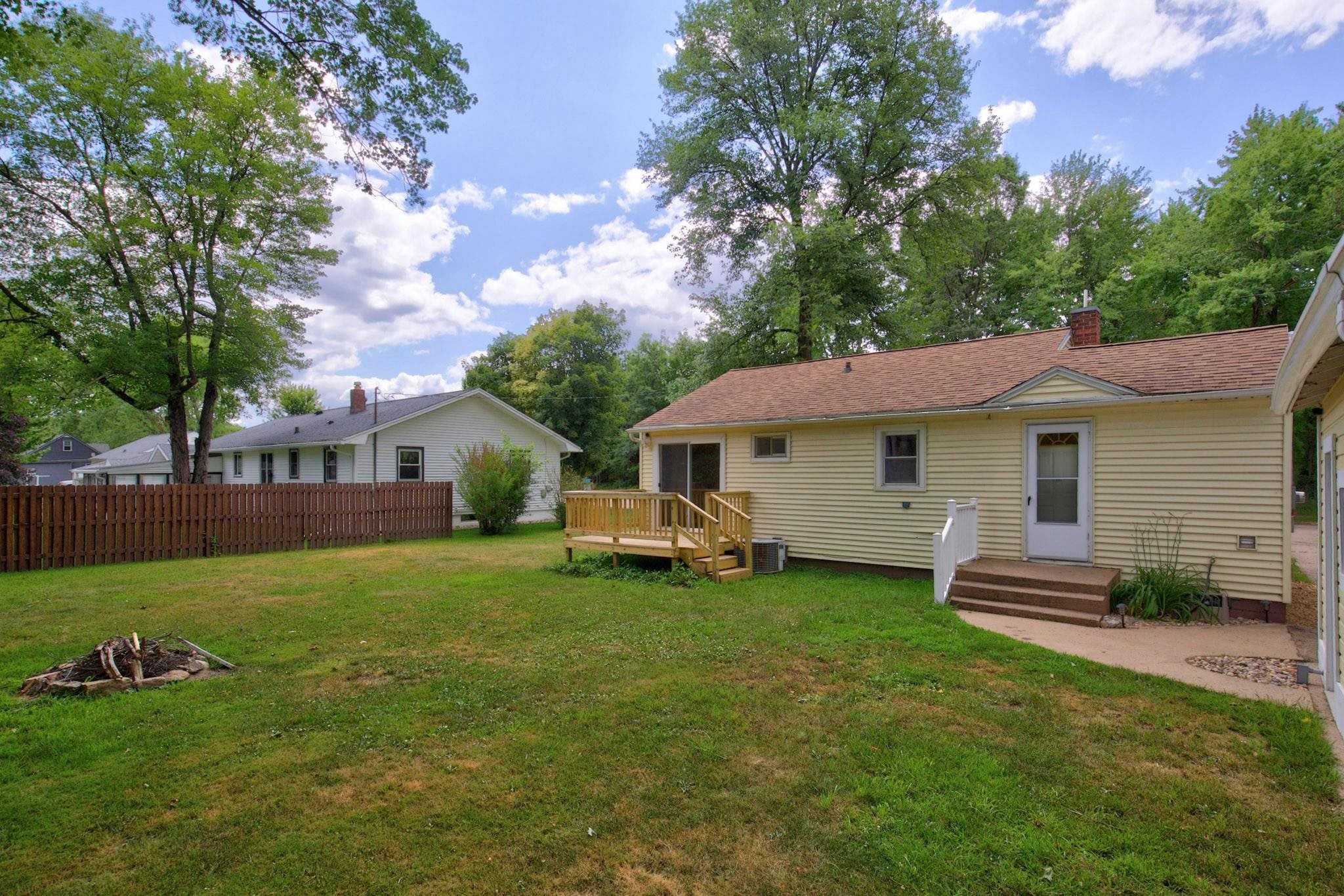 1930 CAREY STREET, Wisconsin Rapids, Wisconsin 54495, 2 Bedrooms Bedrooms, ,1 BathroomBathrooms,Residential,For Sale,1930 CAREY STREET,22603474