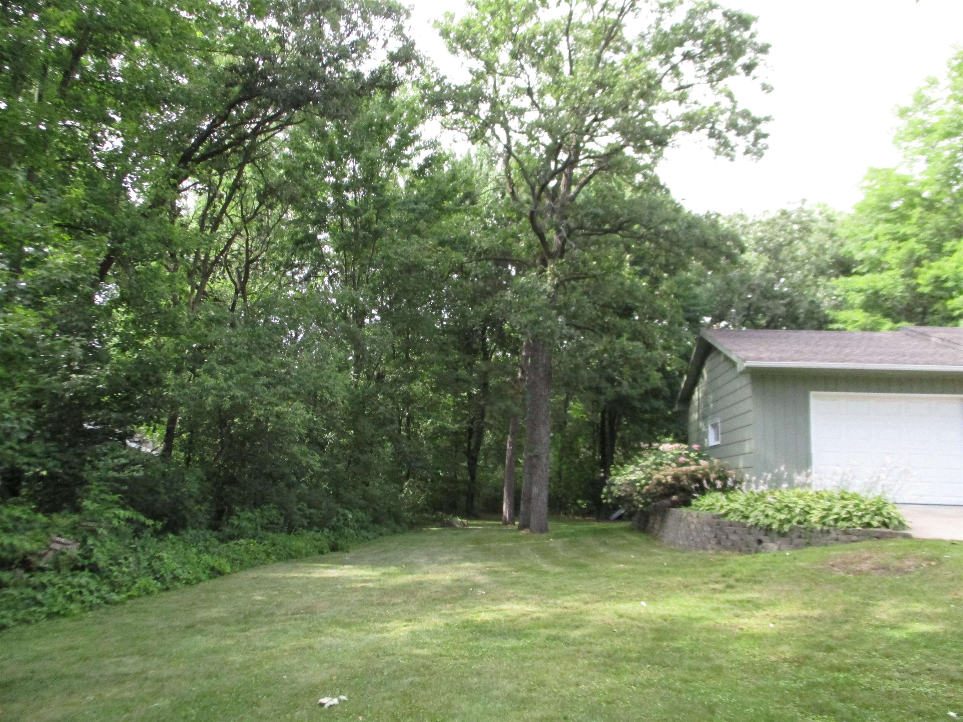 5554 JEFFERSON STREET, Stevens Point, Wisconsin 54482, 3 Bedrooms Bedrooms, ,2 BathroomsBathrooms,Residential,For Sale,5554 JEFFERSON STREET,22603479