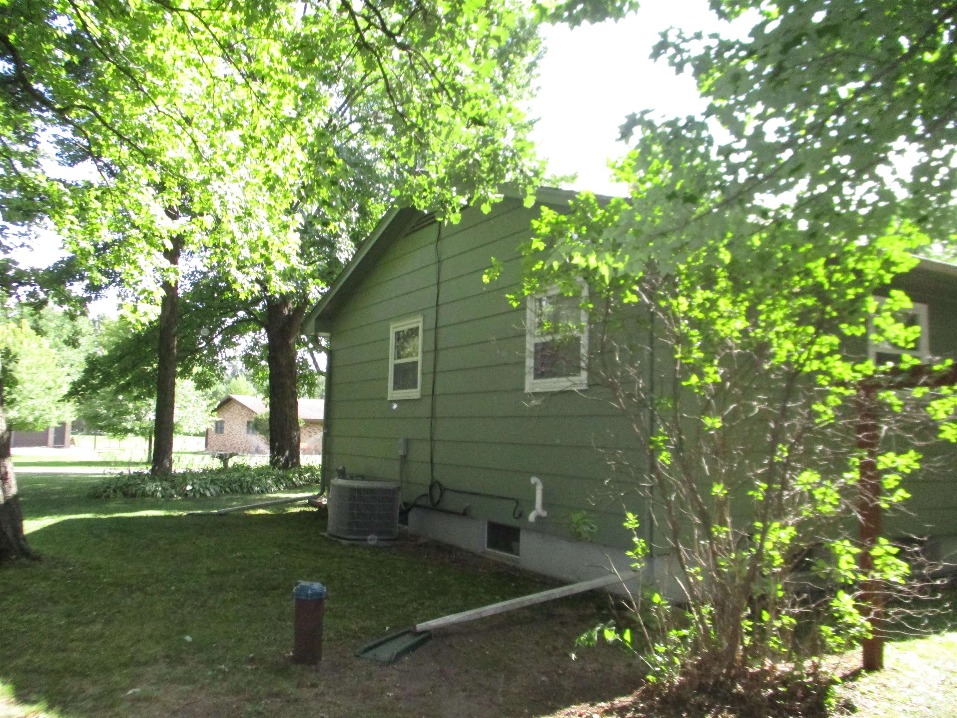 5554 JEFFERSON STREET, Stevens Point, Wisconsin 54482, 3 Bedrooms Bedrooms, ,2 BathroomsBathrooms,Residential,For Sale,5554 JEFFERSON STREET,22603479