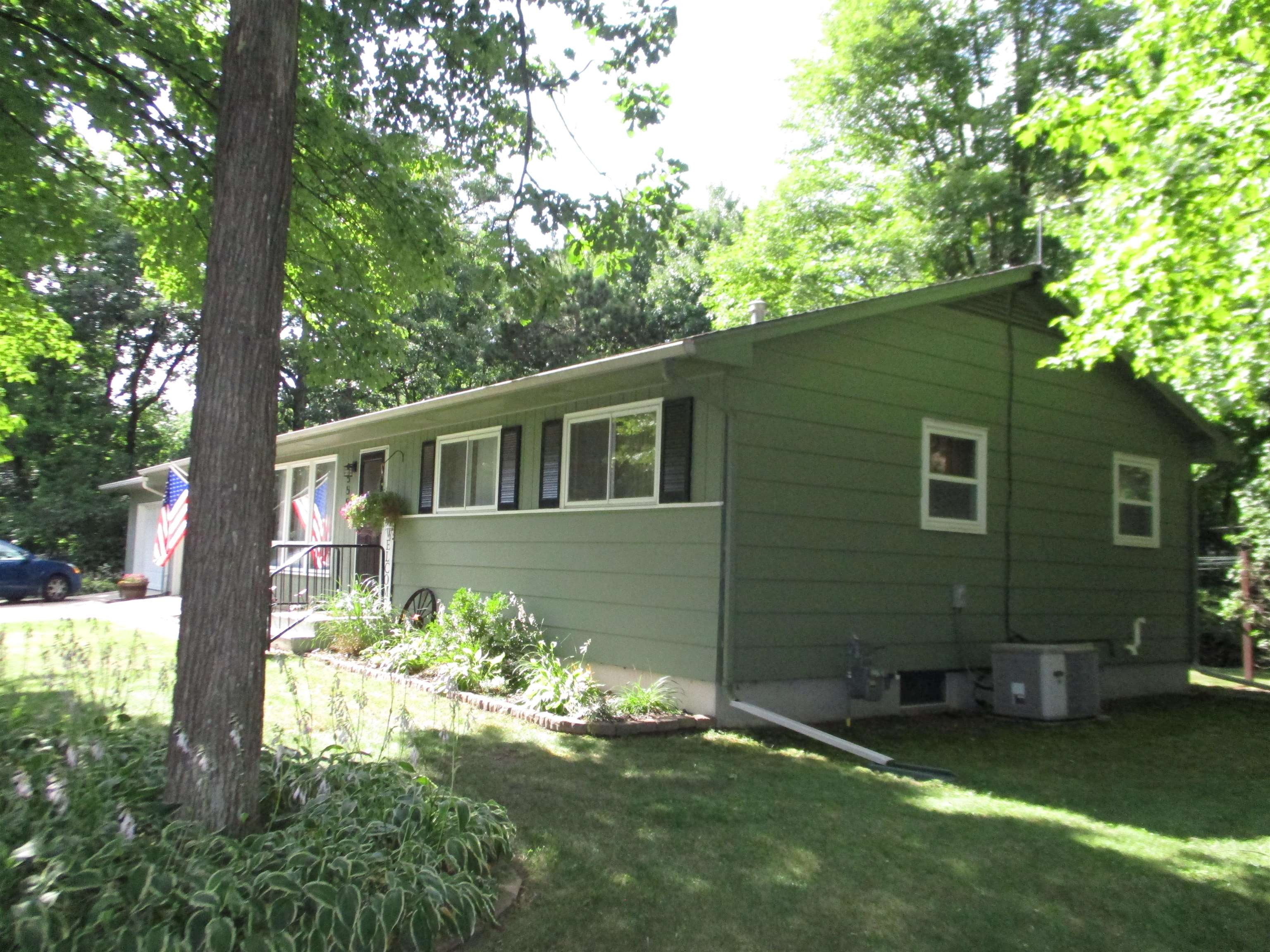 5554 JEFFERSON STREET, Stevens Point, Wisconsin 54482, 3 Bedrooms Bedrooms, ,2 BathroomsBathrooms,Residential,For Sale,5554 JEFFERSON STREET,22603479