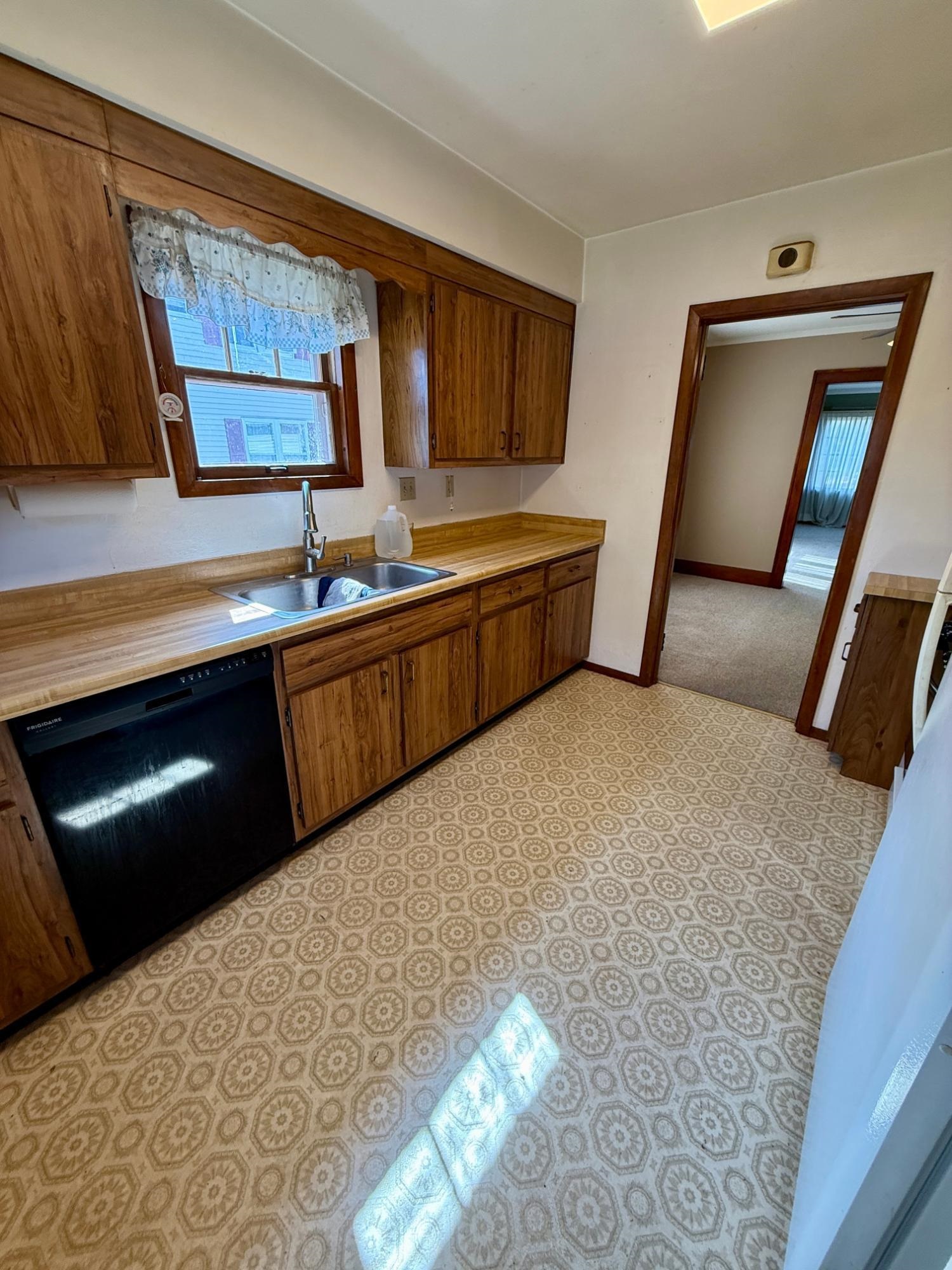 804 STARK STREET, Wausau, Wisconsin 54403, 4 Bedrooms Bedrooms, ,1 BathroomBathrooms,Residential,For Sale,804 STARK STREET,22603483