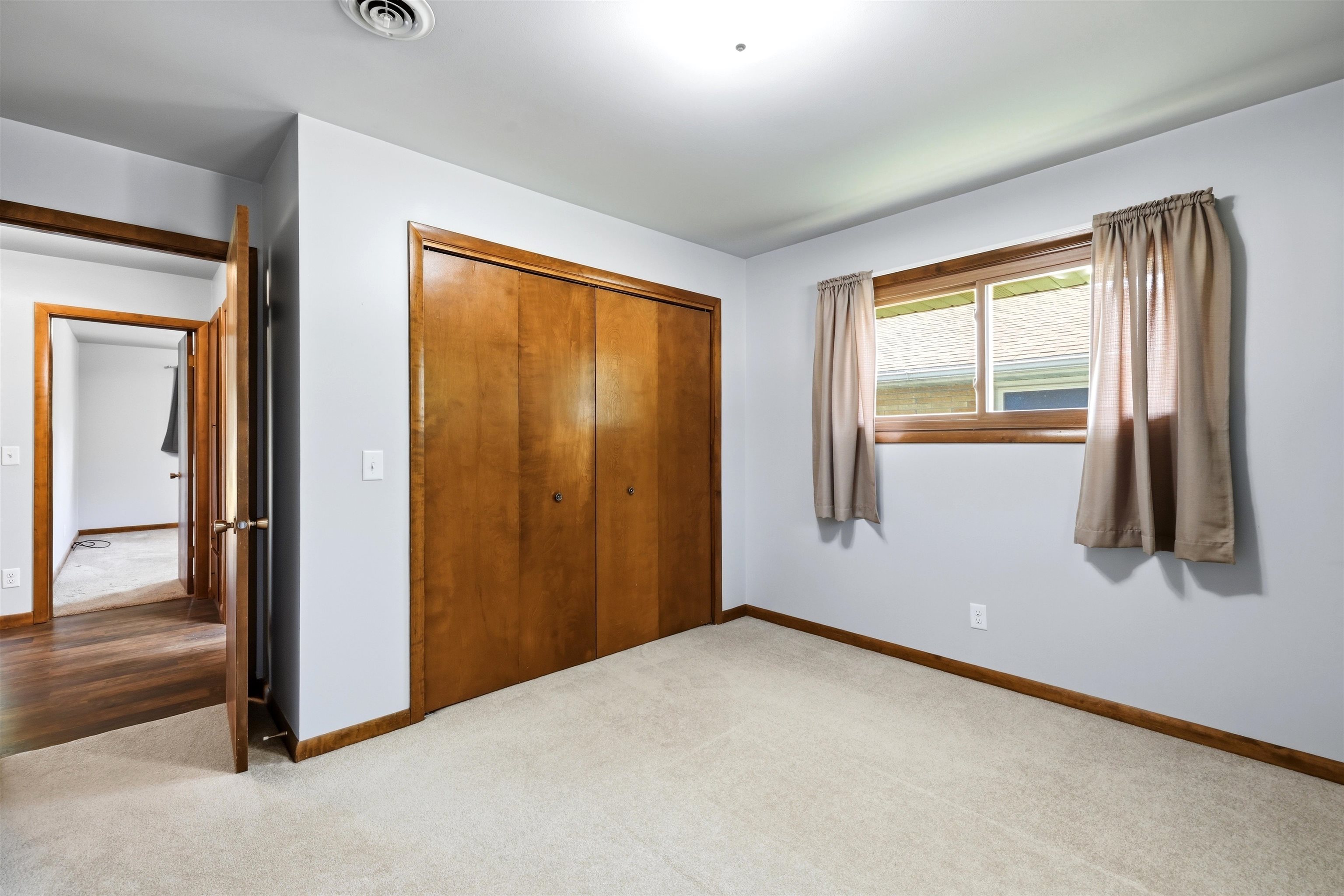 211 MEADOW STREET, Stevens Point, Wisconsin 54481, 3 Bedrooms Bedrooms, ,2 BathroomsBathrooms,Residential,For Sale,211 MEADOW STREET,22603489