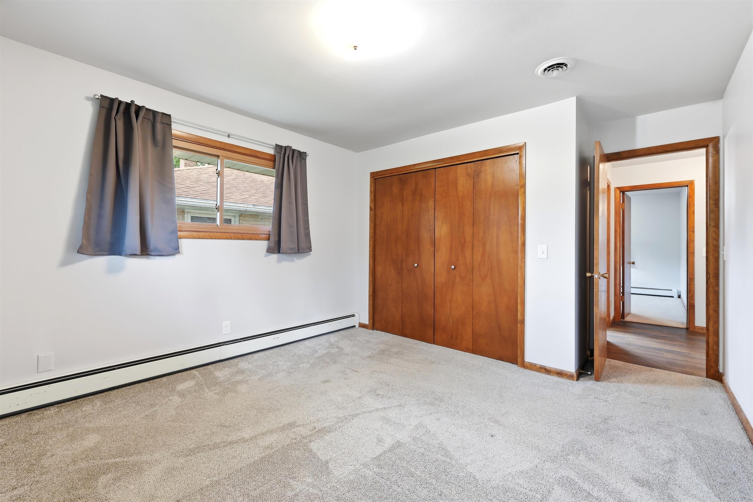 211 MEADOW STREET, Stevens Point, Wisconsin 54481, 3 Bedrooms Bedrooms, ,2 BathroomsBathrooms,Residential,For Sale,211 MEADOW STREET,22603489