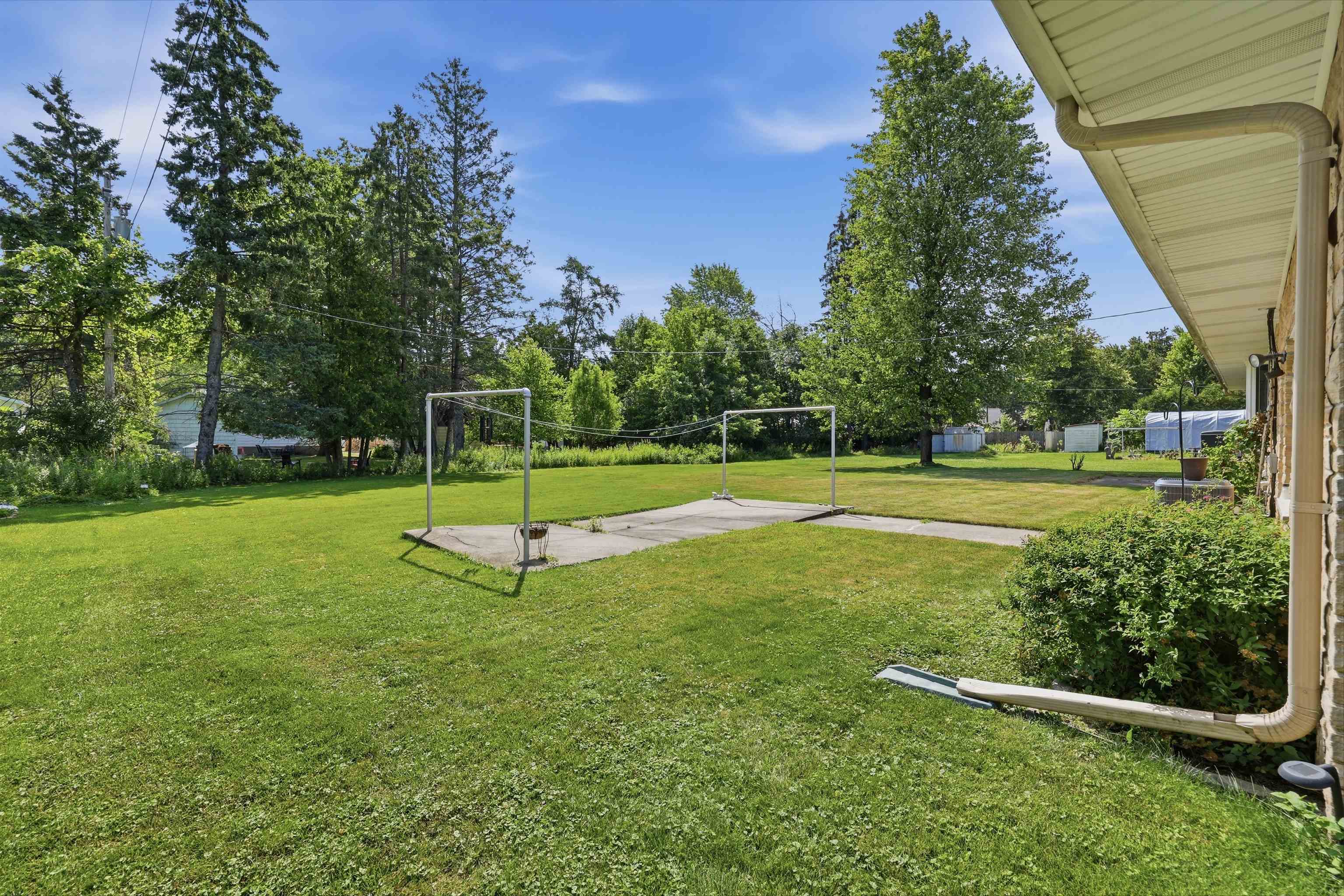 211 MEADOW STREET, Stevens Point, Wisconsin 54481, 3 Bedrooms Bedrooms, ,2 BathroomsBathrooms,Residential,For Sale,211 MEADOW STREET,22603489