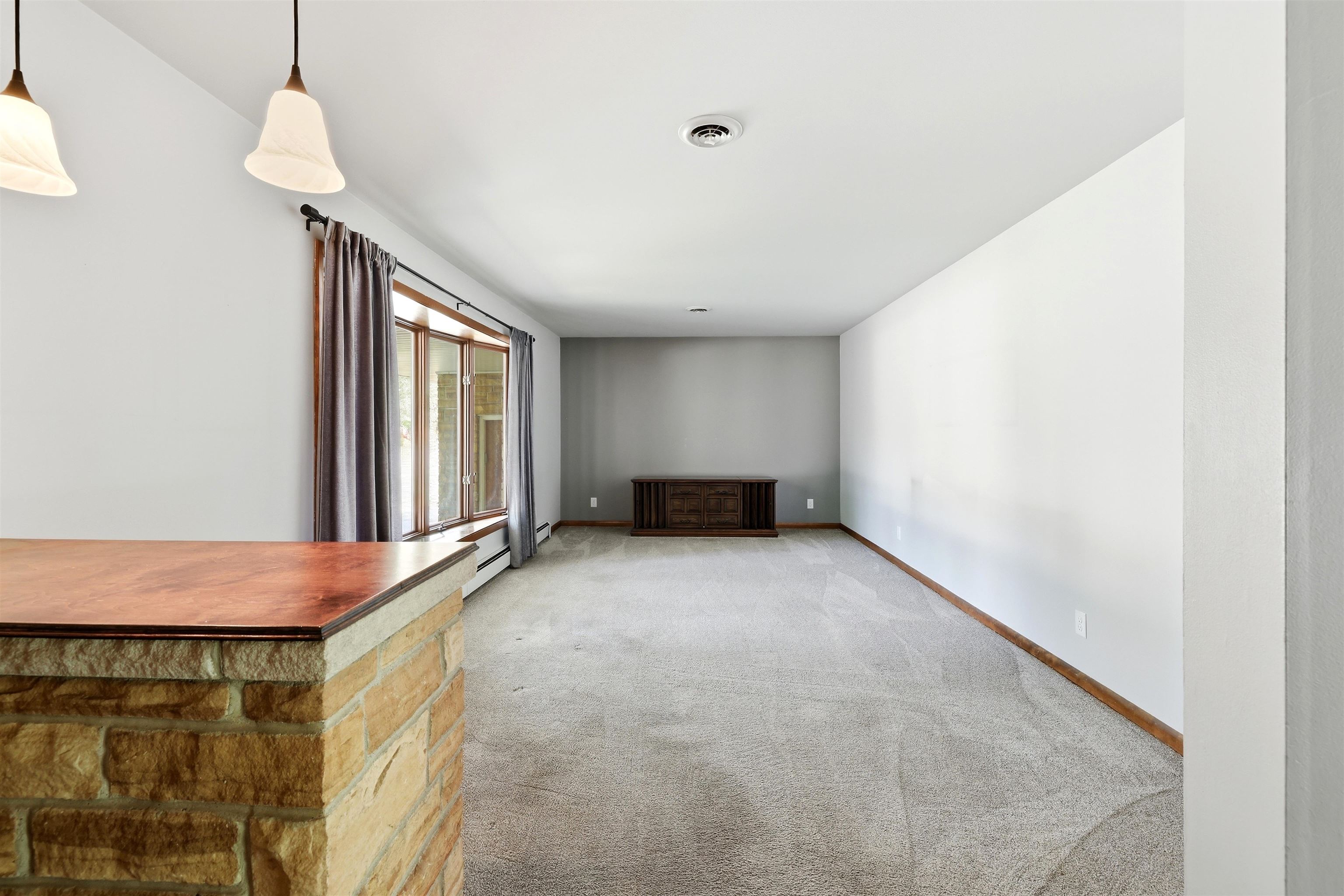 211 MEADOW STREET, Stevens Point, Wisconsin 54481, 3 Bedrooms Bedrooms, ,2 BathroomsBathrooms,Residential,For Sale,211 MEADOW STREET,22603489