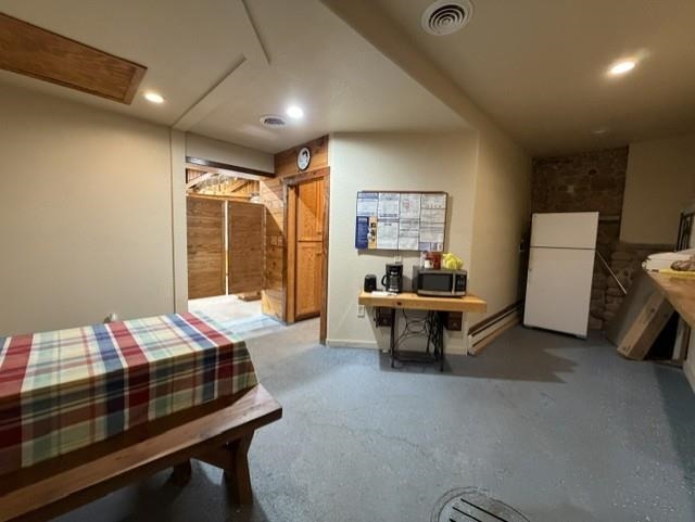 3001 MICHIGAN AVENUE, Stevens Point, Wisconsin 54481, ,Commercial/industrial,For Sale,3001 MICHIGAN AVENUE,22603490