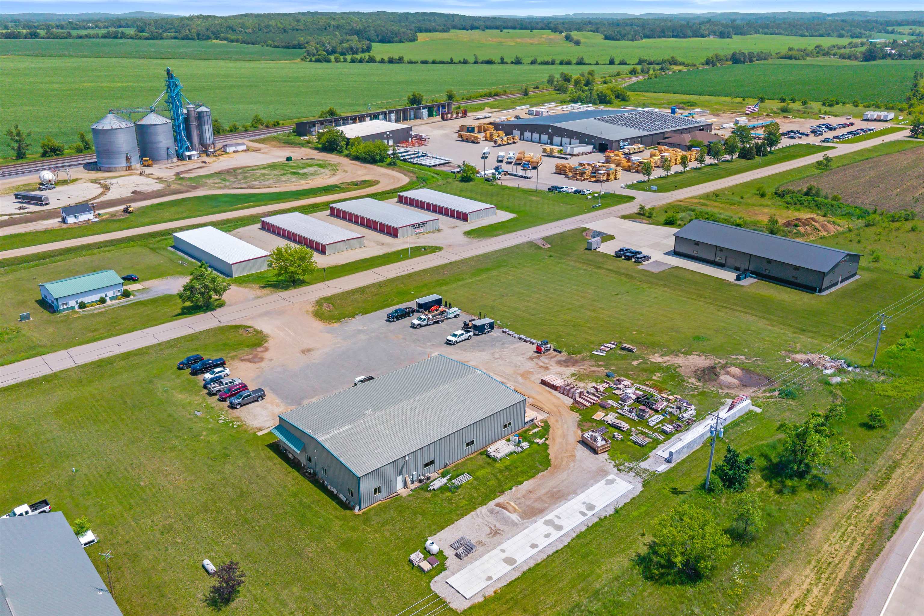 411 LORRY STREET, Amherst, Wisconsin 54406, ,Commercial/industrial,For Rent,411 LORRY STREET,22603495