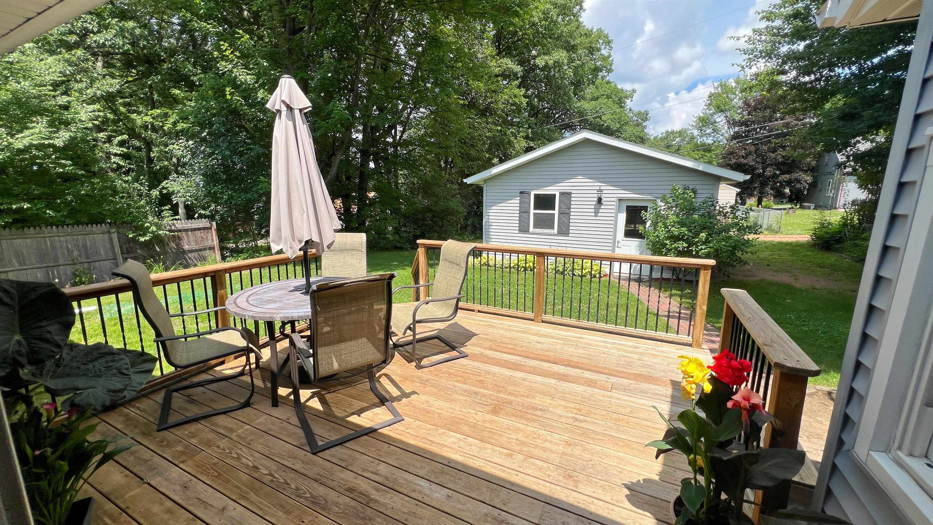 512 EDGAR AVENUE, Rothschild, Wisconsin 54474, 3 Bedrooms Bedrooms, ,2 BathroomsBathrooms,Residential,For Sale,512 EDGAR AVENUE,22603498