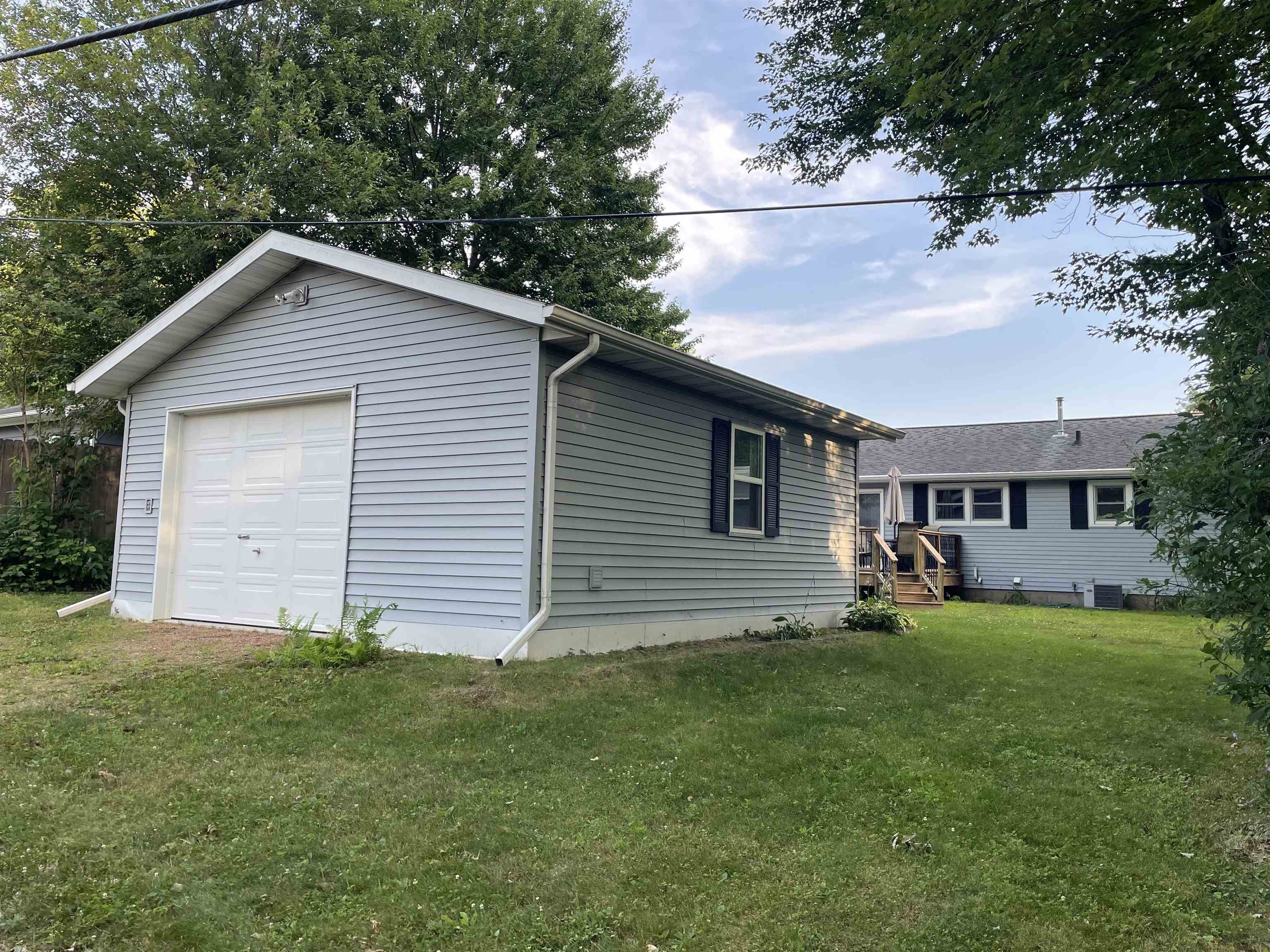 512 EDGAR AVENUE, Rothschild, Wisconsin 54474, 3 Bedrooms Bedrooms, ,2 BathroomsBathrooms,Residential,For Sale,512 EDGAR AVENUE,22603498
