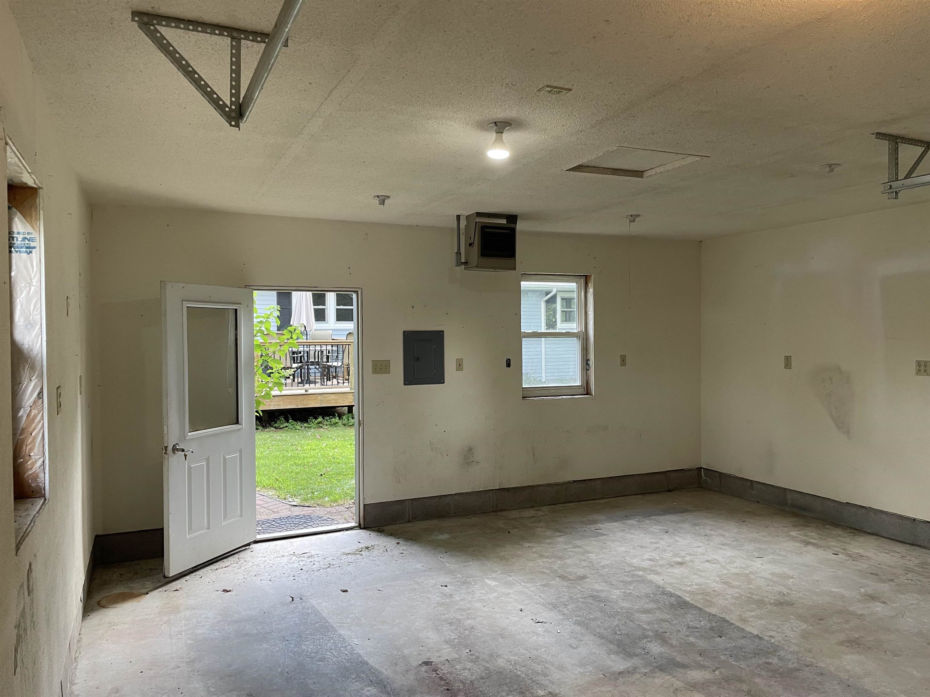 512 EDGAR AVENUE, Rothschild, Wisconsin 54474, 3 Bedrooms Bedrooms, ,2 BathroomsBathrooms,Residential,For Sale,512 EDGAR AVENUE,22603498