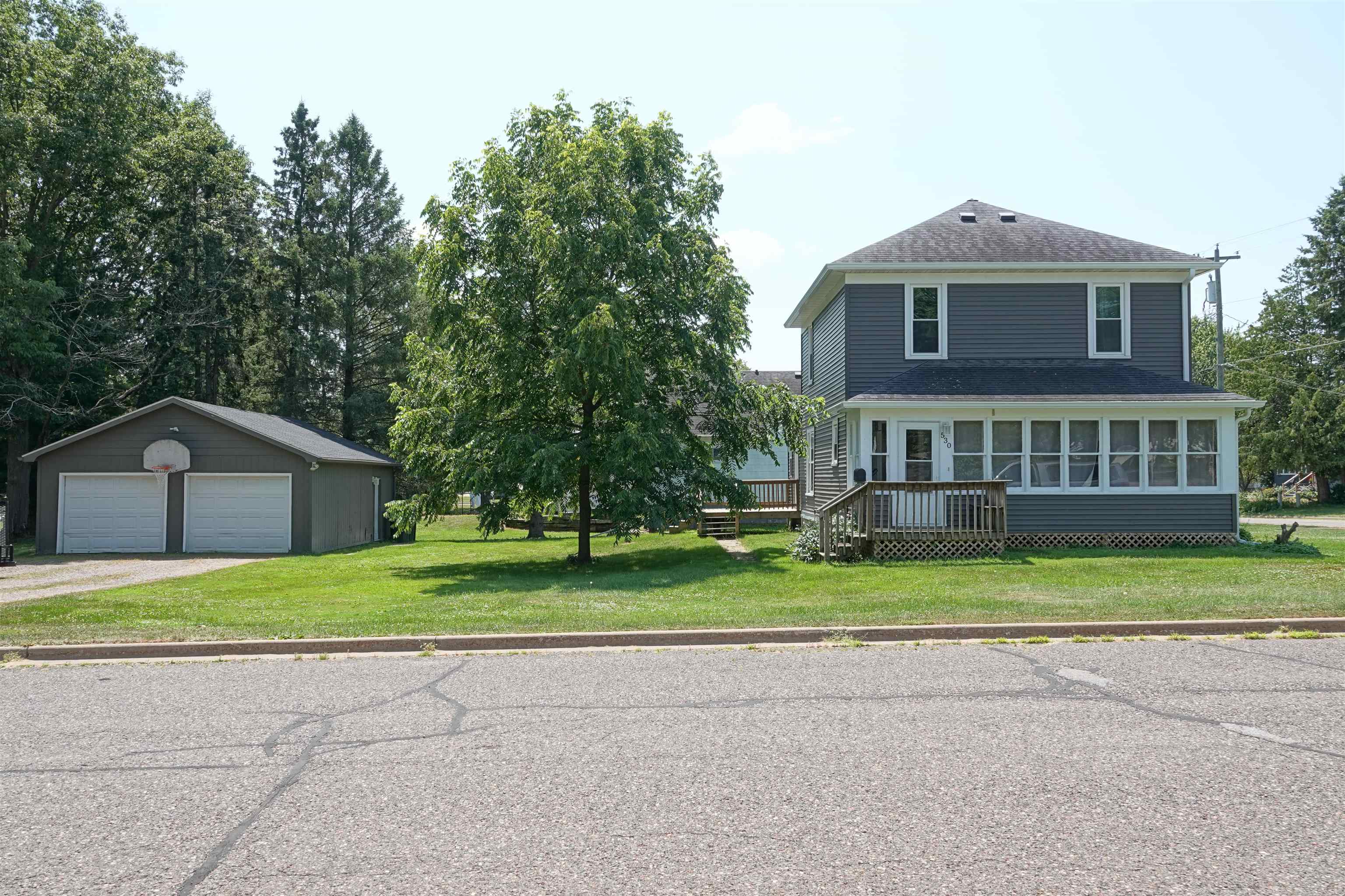 530 W MAPLE STREET, Medford, Wisconsin 54451, 4 Bedrooms Bedrooms, ,1 BathroomBathrooms,Residential,For Sale,530 W MAPLE STREET,22603499