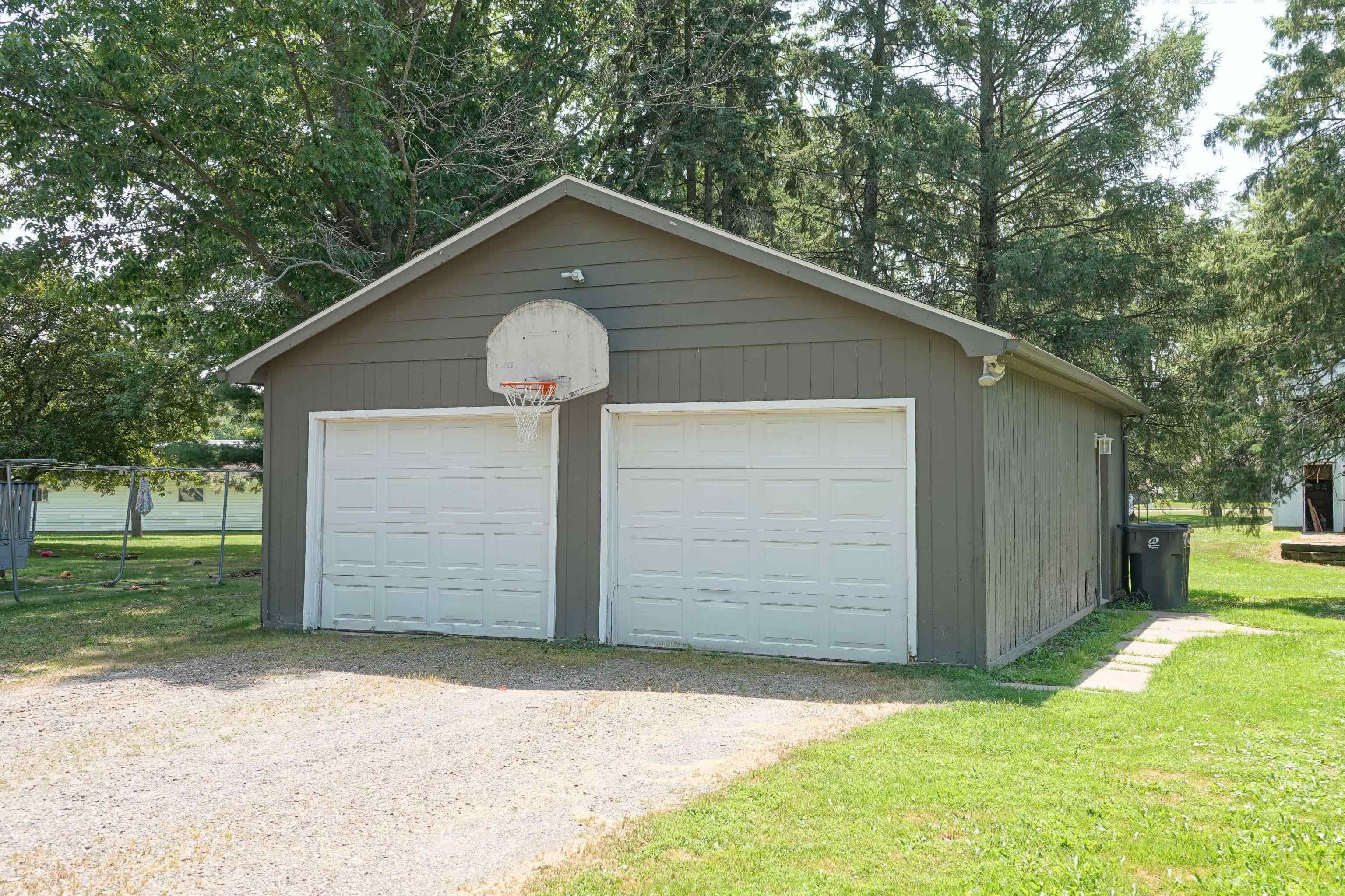 530 W MAPLE STREET, Medford, Wisconsin 54451, 4 Bedrooms Bedrooms, ,1 BathroomBathrooms,Residential,For Sale,530 W MAPLE STREET,22603499