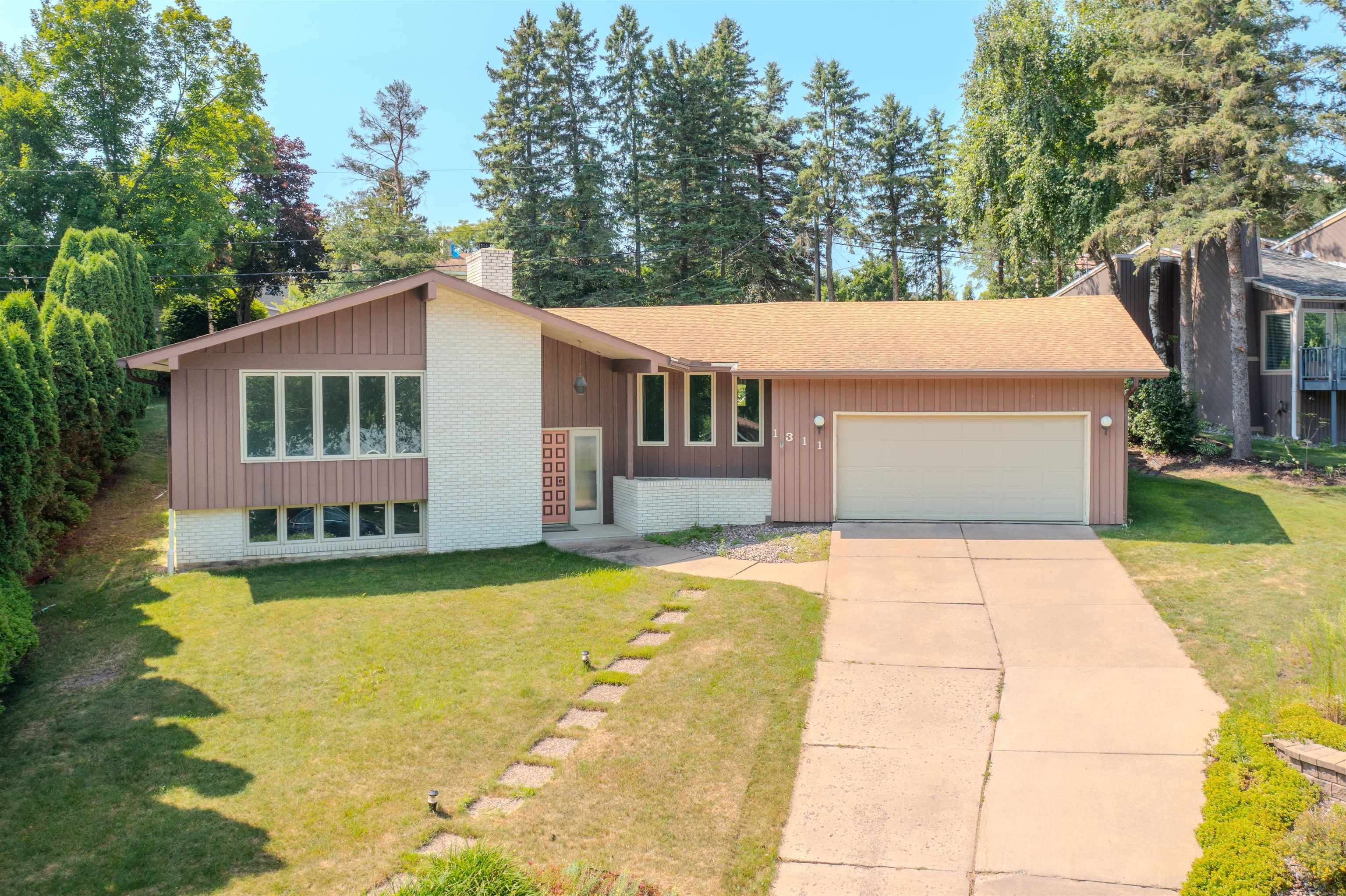 1311 PINE STREET, Wausau, Wisconsin 54401, 4 Bedrooms Bedrooms, ,2 BathroomsBathrooms,Residential,For Sale,1311 PINE STREET,22603501