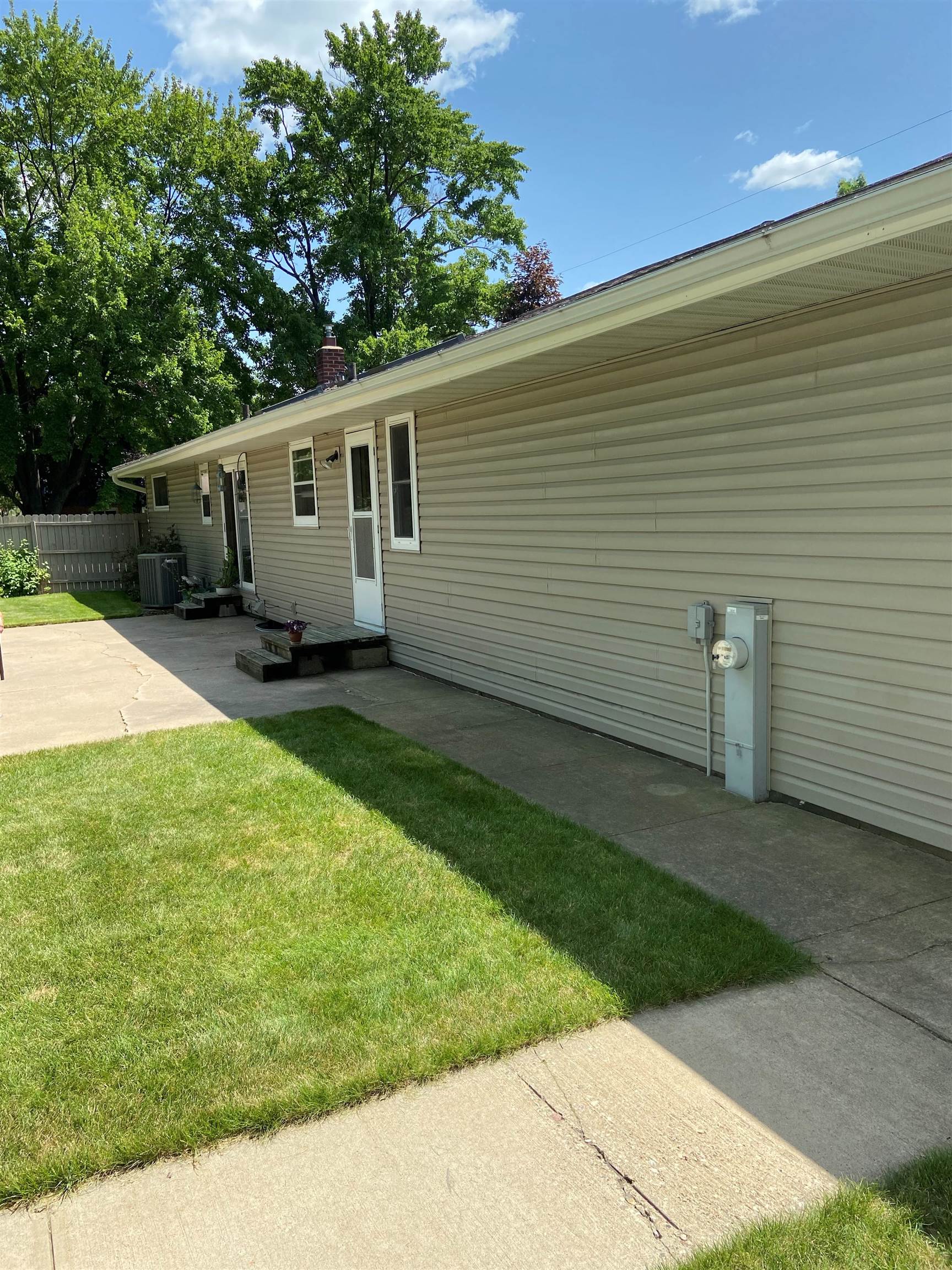 3116 JORDAN LANE, Stevens Point, Wisconsin 54481, 3 Bedrooms Bedrooms, ,2 BathroomsBathrooms,Residential,For Sale,3116 JORDAN LANE,22603504