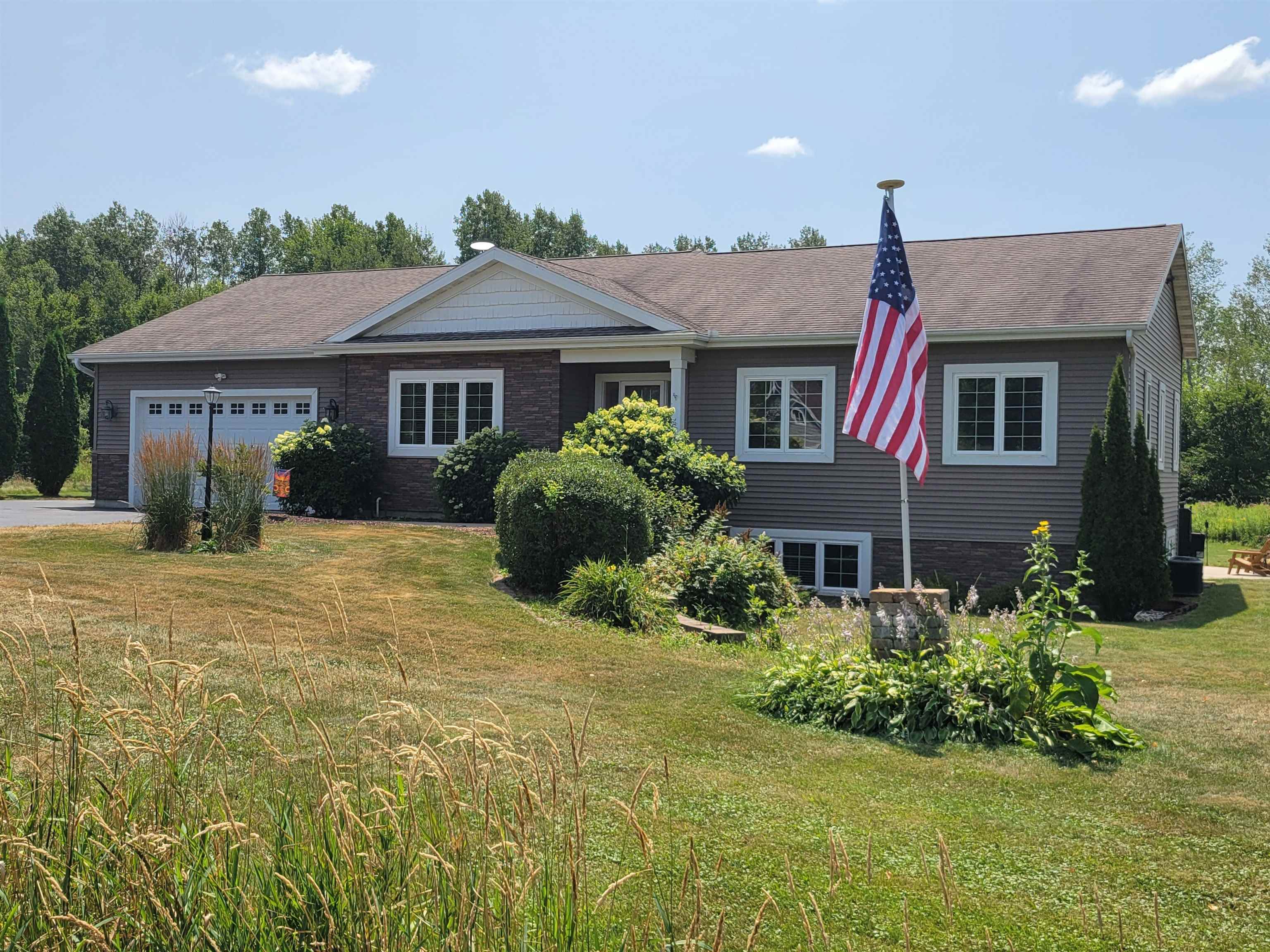 168711 MOUNTAIN BAY ROAD, Ringle, Wisconsin 54471, 4 Bedrooms Bedrooms, ,2 BathroomsBathrooms,Residential,For Sale,168711 MOUNTAIN BAY ROAD,22603506