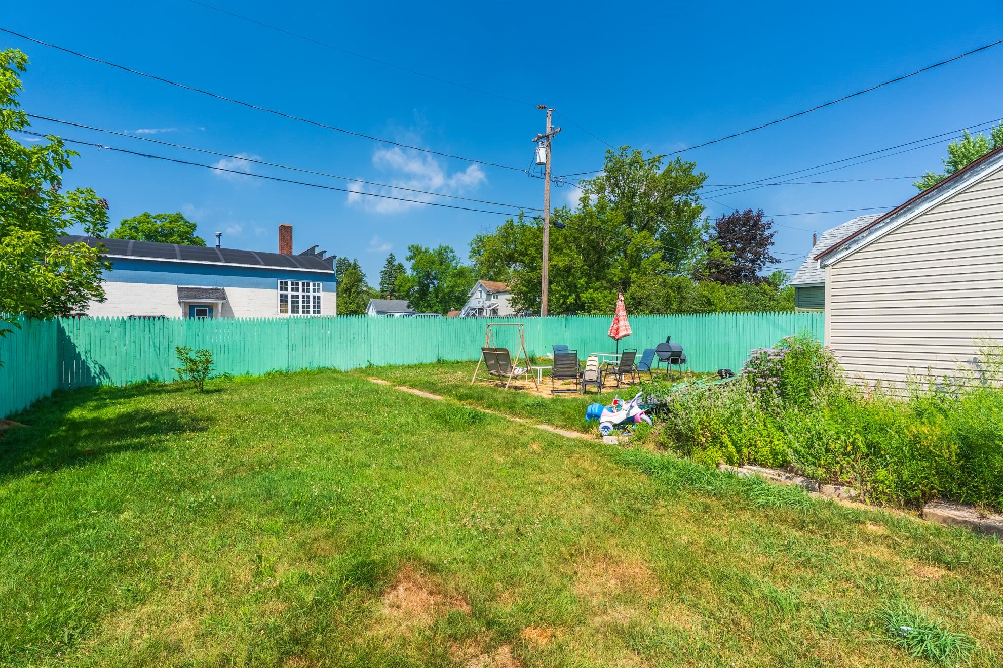 1242 S 9TH AVENUE, Wausau, Wisconsin 54401, 3 Bedrooms Bedrooms, ,1 BathroomBathrooms,Residential,For Sale,1242 S 9TH AVENUE,22603508