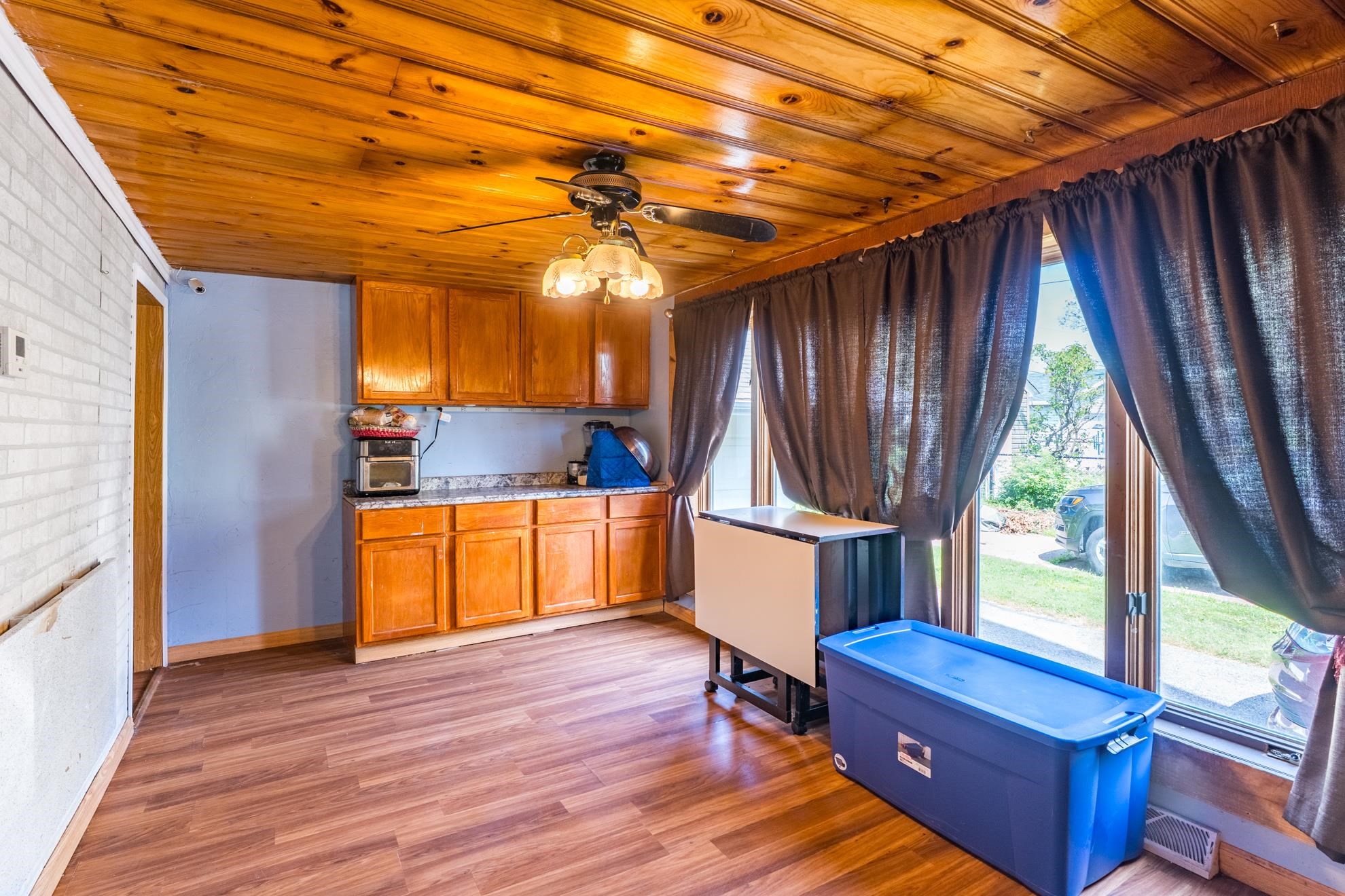 1242 S 9TH AVENUE, Wausau, Wisconsin 54401, 3 Bedrooms Bedrooms, ,1 BathroomBathrooms,Residential,For Sale,1242 S 9TH AVENUE,22603508