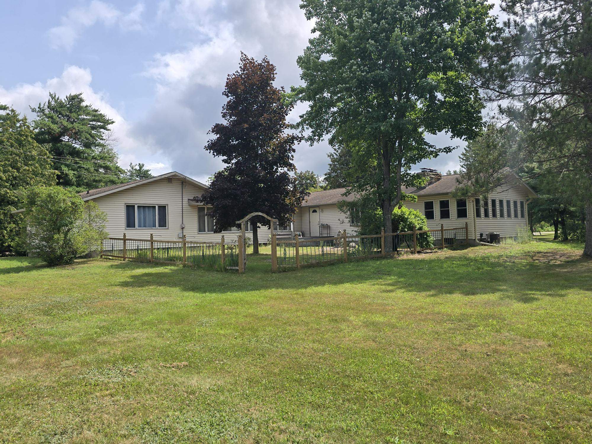 5289 REDDIN ROAD, Wisconsin Rapids, Wisconsin 54495, 4 Bedrooms Bedrooms, ,2 BathroomsBathrooms,Residential,For Sale,5289 REDDIN ROAD,22603510