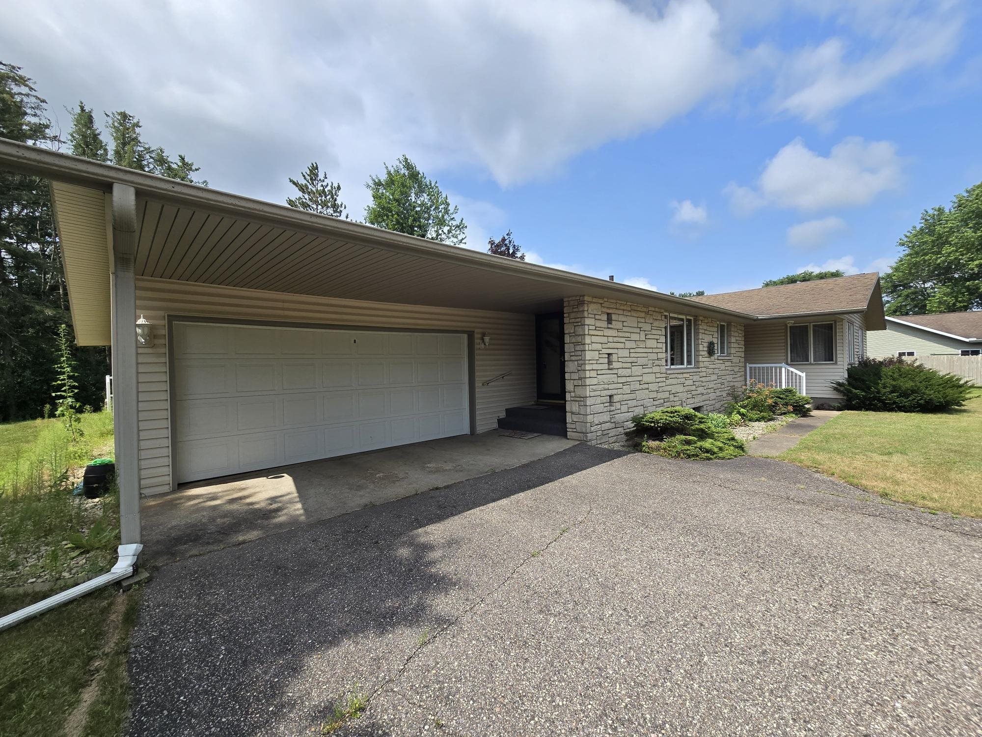 5289 REDDIN ROAD, Wisconsin Rapids, Wisconsin 54495, 4 Bedrooms Bedrooms, ,2 BathroomsBathrooms,Residential,For Sale,5289 REDDIN ROAD,22603510
