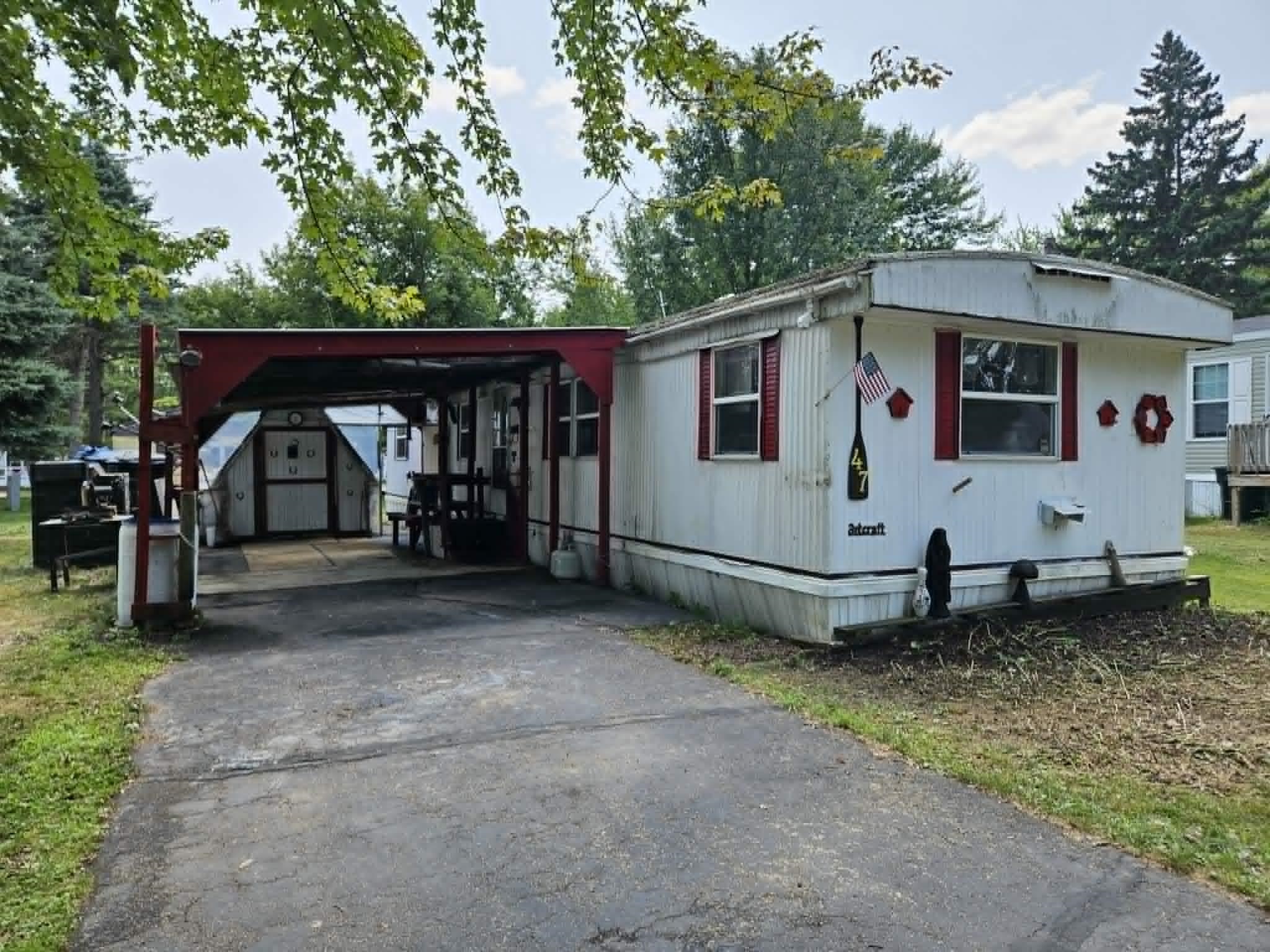 1407 N PEACH AVENUE, Marshfield, Wisconsin 54449, 1 Bedroom Bedrooms, ,1 BathroomBathrooms,Residential,For Sale,1407 N PEACH AVENUE,22603511