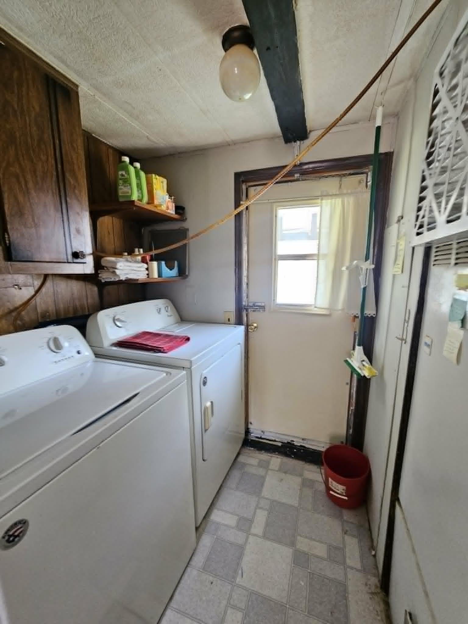 1407 N PEACH AVENUE, Marshfield, Wisconsin 54449, 1 Bedroom Bedrooms, ,1 BathroomBathrooms,Residential,For Sale,1407 N PEACH AVENUE,22603511