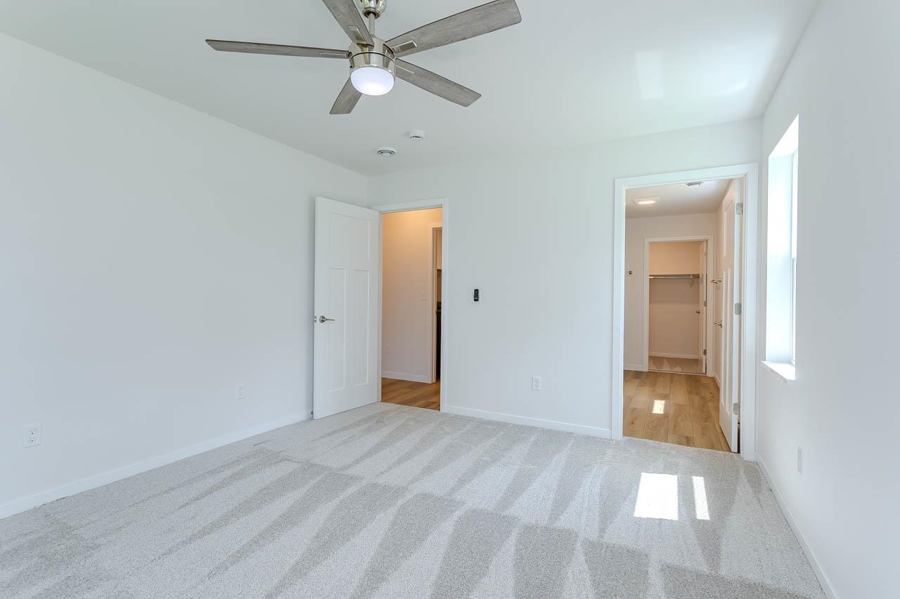 1392 PARK DRIVE, Schofield, Wisconsin 54476, 3 Bedrooms Bedrooms, 6 Rooms Rooms,2 BathroomsBathrooms,Residential,For Sale,1392 PARK DRIVE,22603513