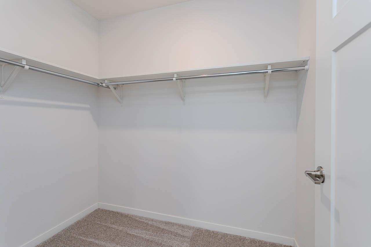 1392 PARK DRIVE, Schofield, Wisconsin 54476, 3 Bedrooms Bedrooms, 6 Rooms Rooms,2 BathroomsBathrooms,Residential,For Sale,1392 PARK DRIVE,22603513
