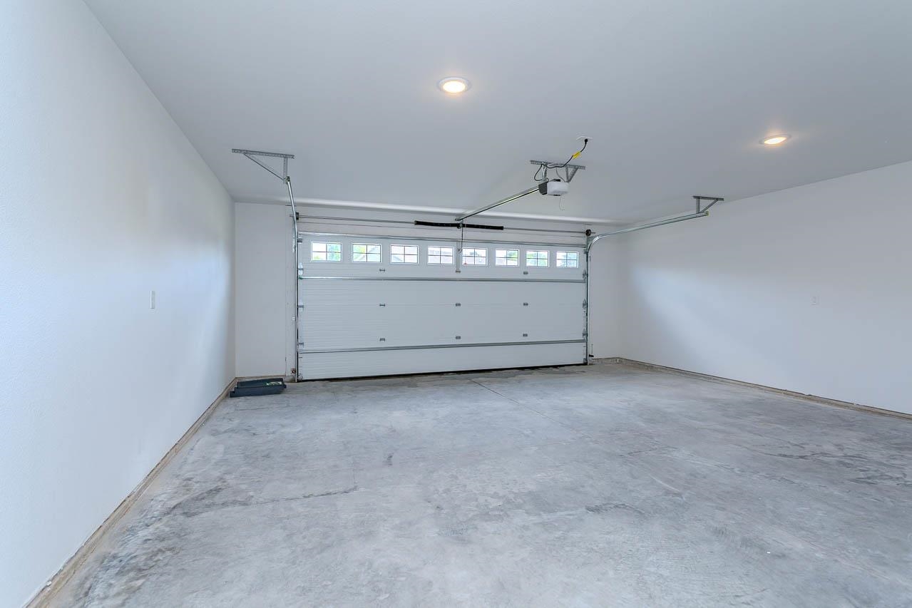 1392 PARK DRIVE, Schofield, Wisconsin 54476, 3 Bedrooms Bedrooms, 6 Rooms Rooms,2 BathroomsBathrooms,Residential,For Sale,1392 PARK DRIVE,22603513