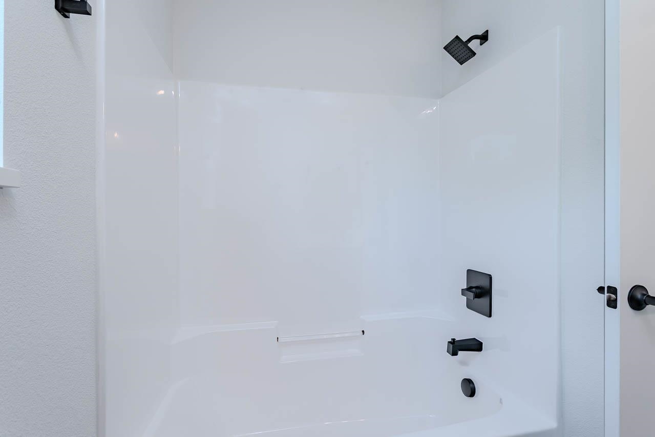 1390 PARK DRIVE, Schofield, Wisconsin 54476, 3 Bedrooms Bedrooms, 6 Rooms Rooms,2 BathroomsBathrooms,Residential,For Sale,1390 PARK DRIVE,22603514