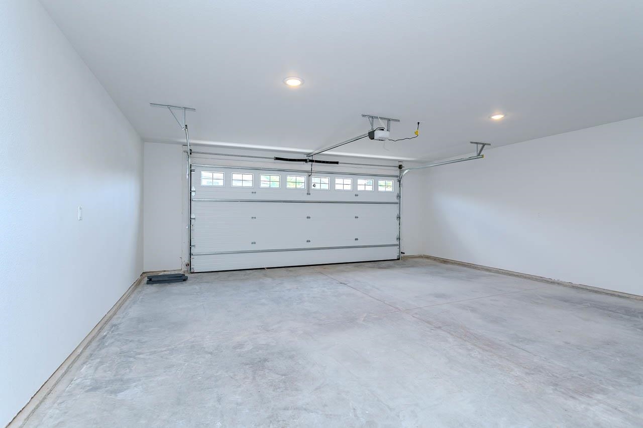 1390 PARK DRIVE, Schofield, Wisconsin 54476, 3 Bedrooms Bedrooms, 6 Rooms Rooms,2 BathroomsBathrooms,Residential,For Sale,1390 PARK DRIVE,22603514