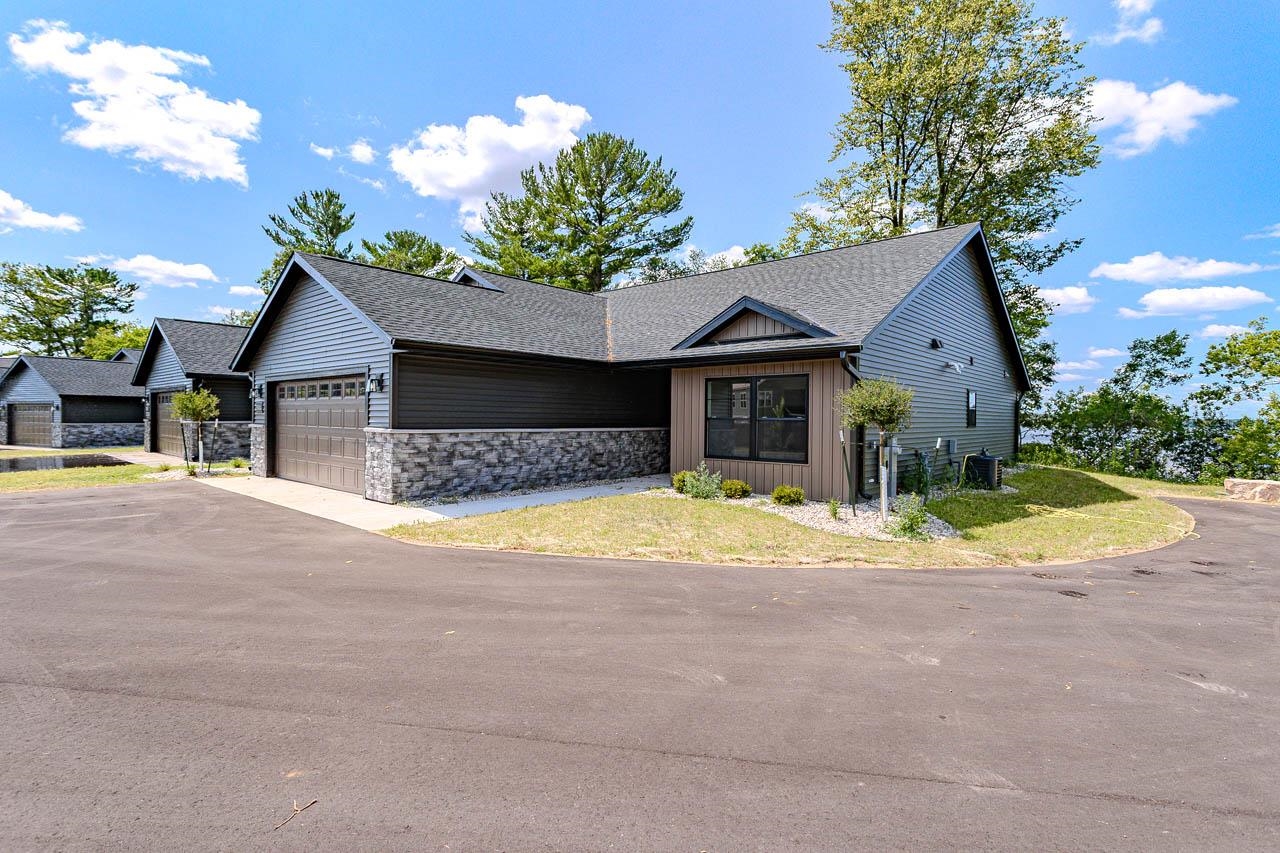 1390 PARK DRIVE, Schofield, Wisconsin 54476, 3 Bedrooms Bedrooms, 6 Rooms Rooms,2 BathroomsBathrooms,Residential,For Sale,1390 PARK DRIVE,22603514